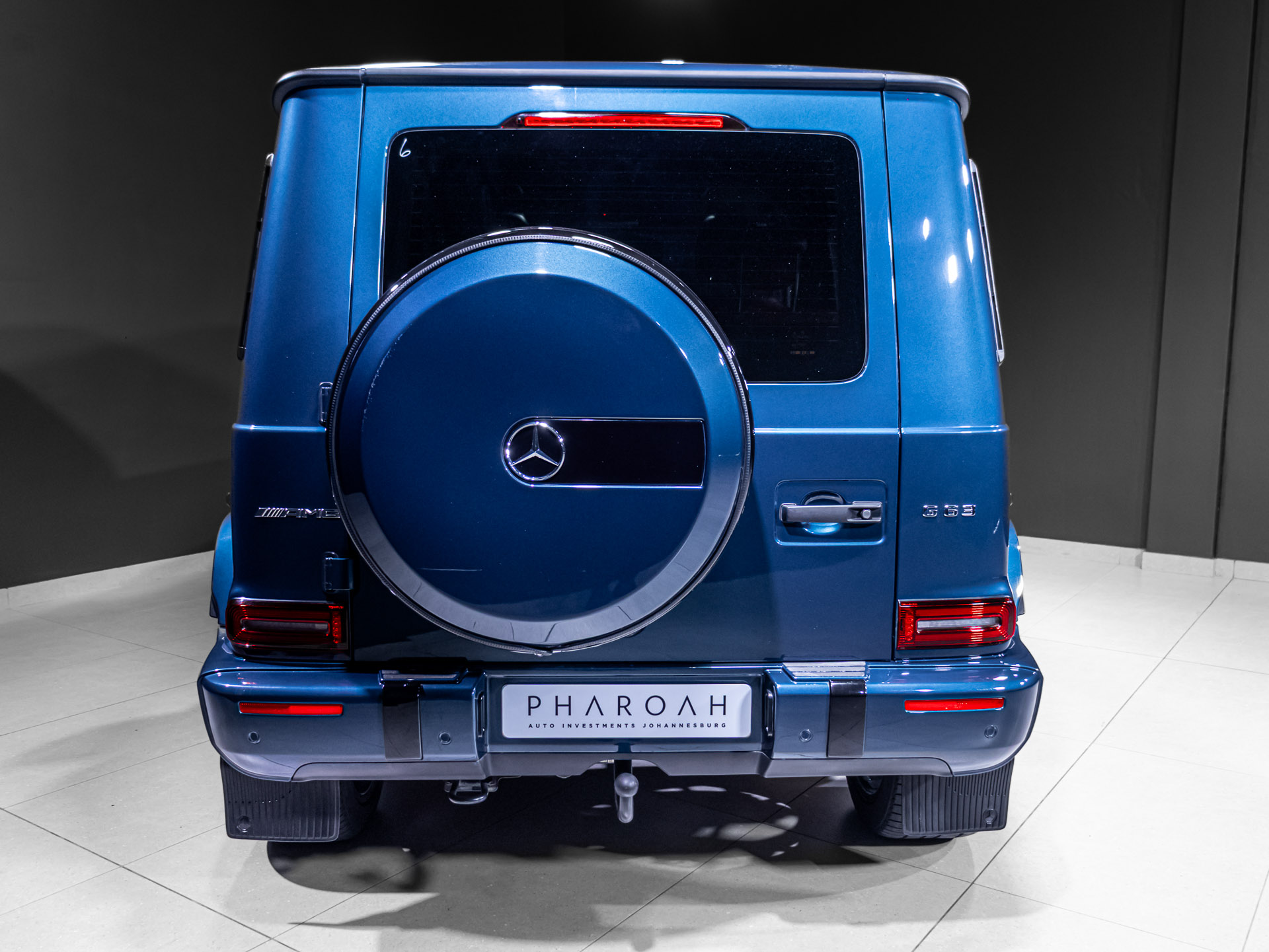 sea blue g63 0128