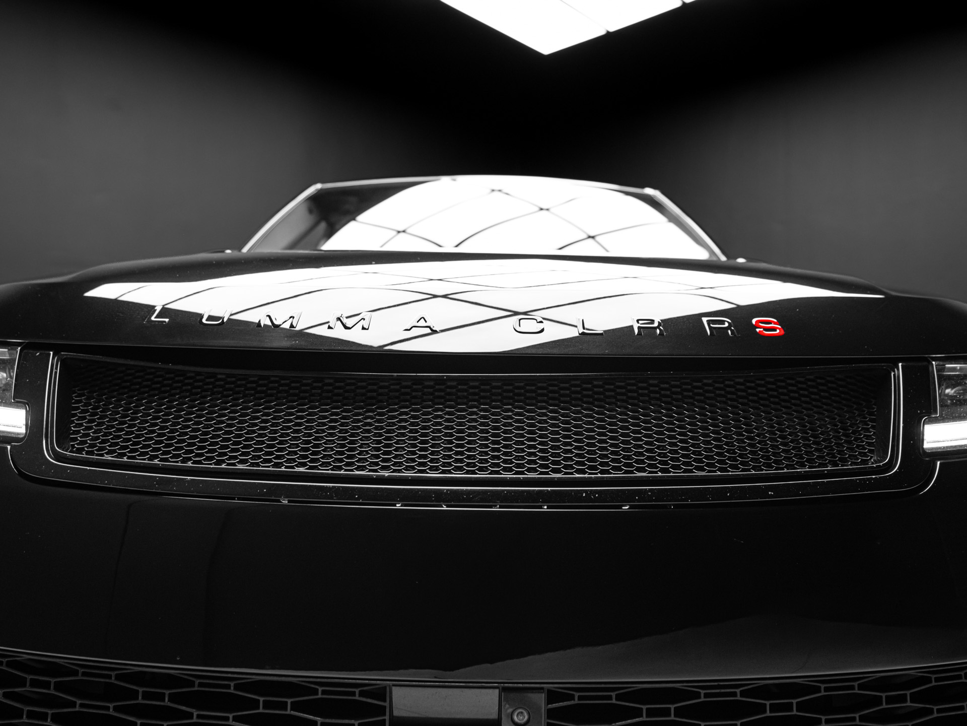 black range rover lumma 10