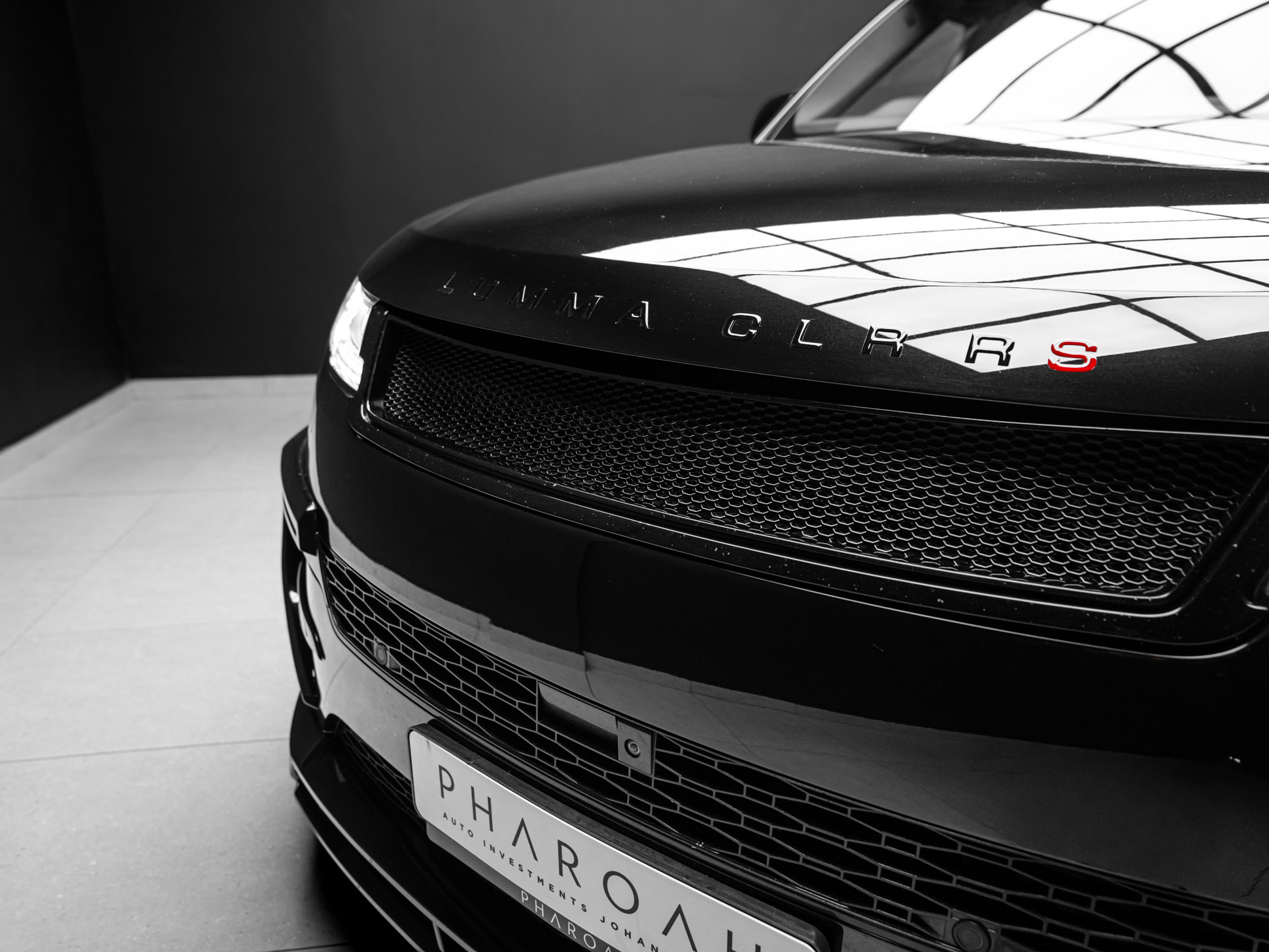 black range rover lumma 9