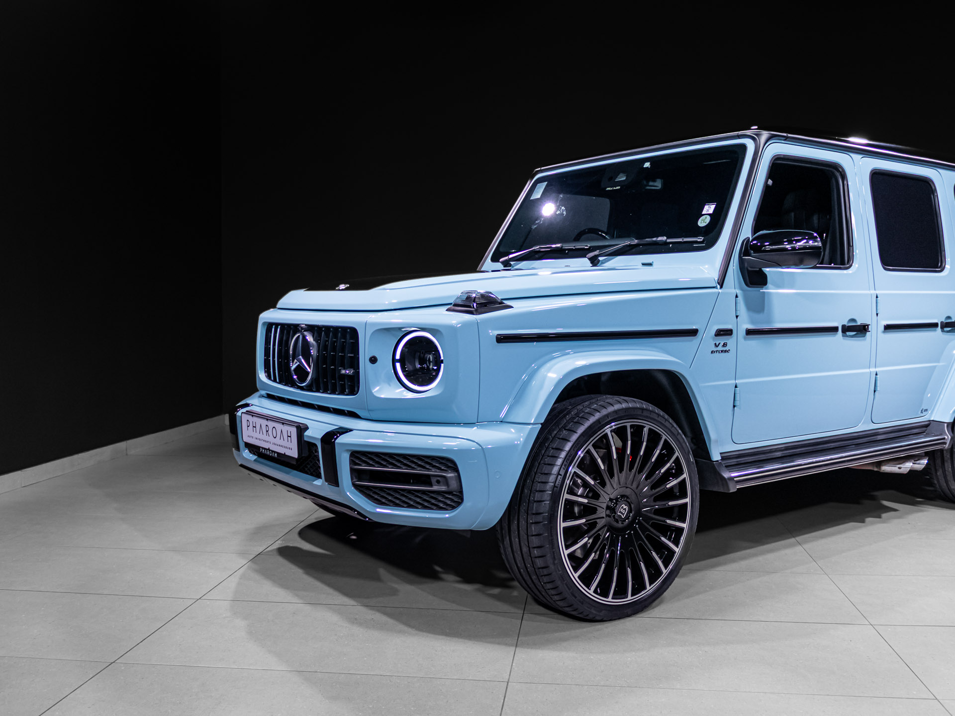 blue g63 7372