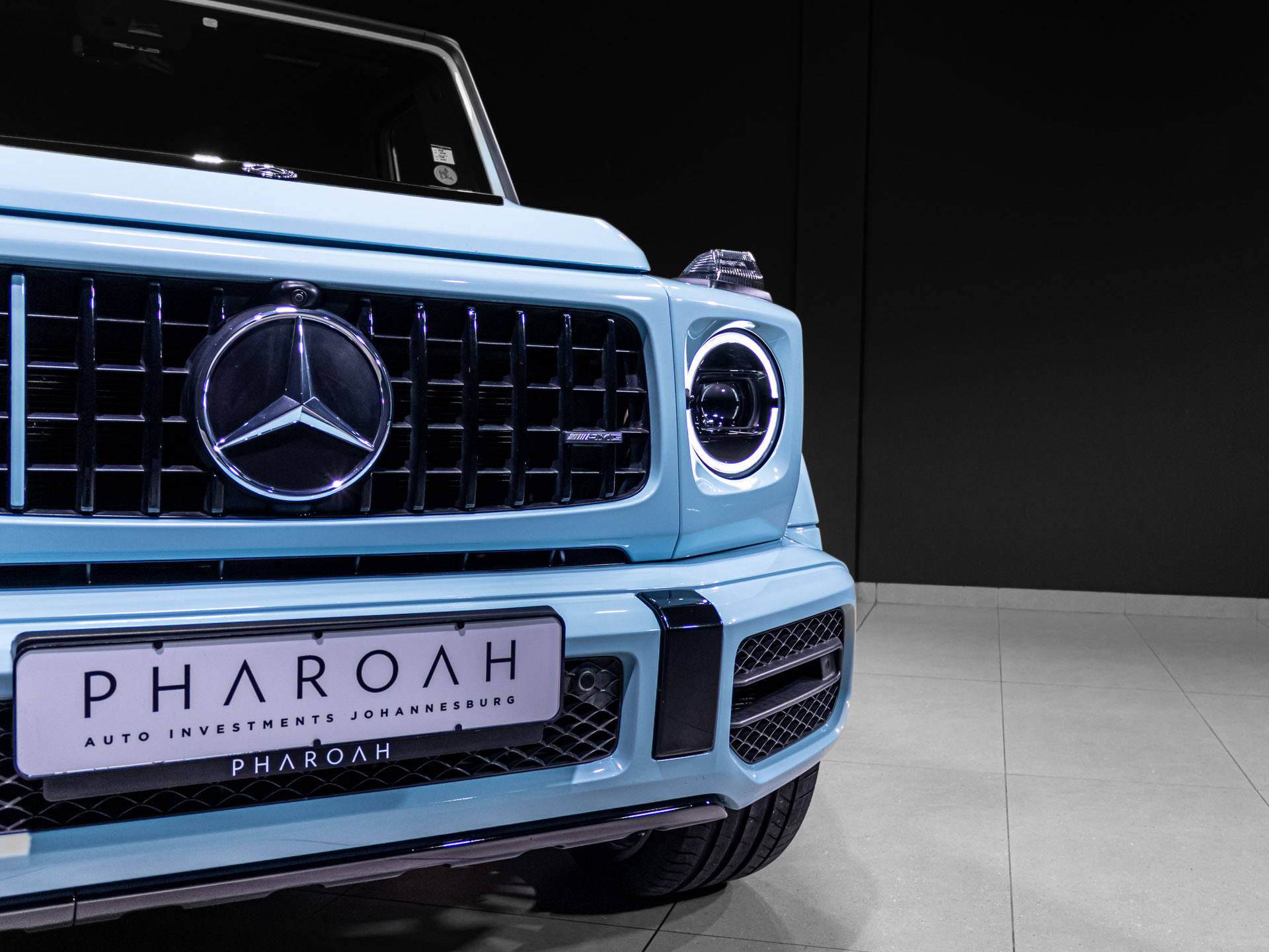 blue g63 7383