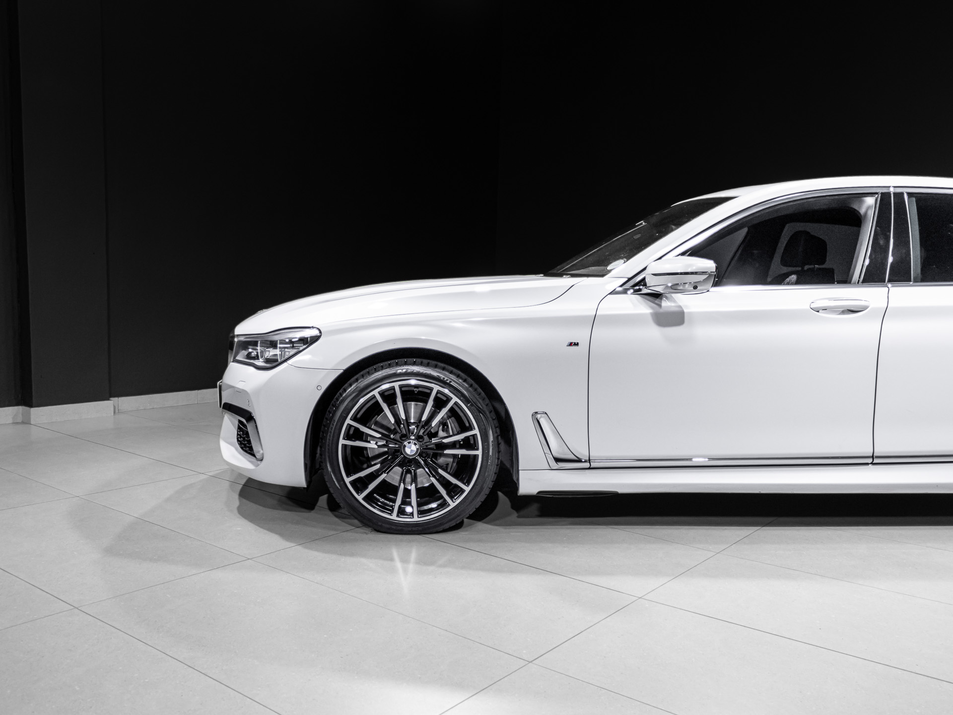bmw 740i 4578