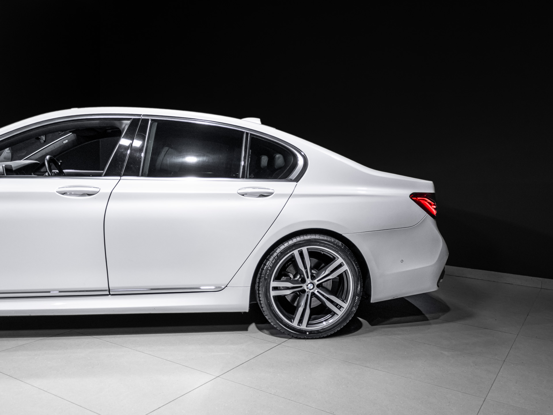 bmw 740i 4581