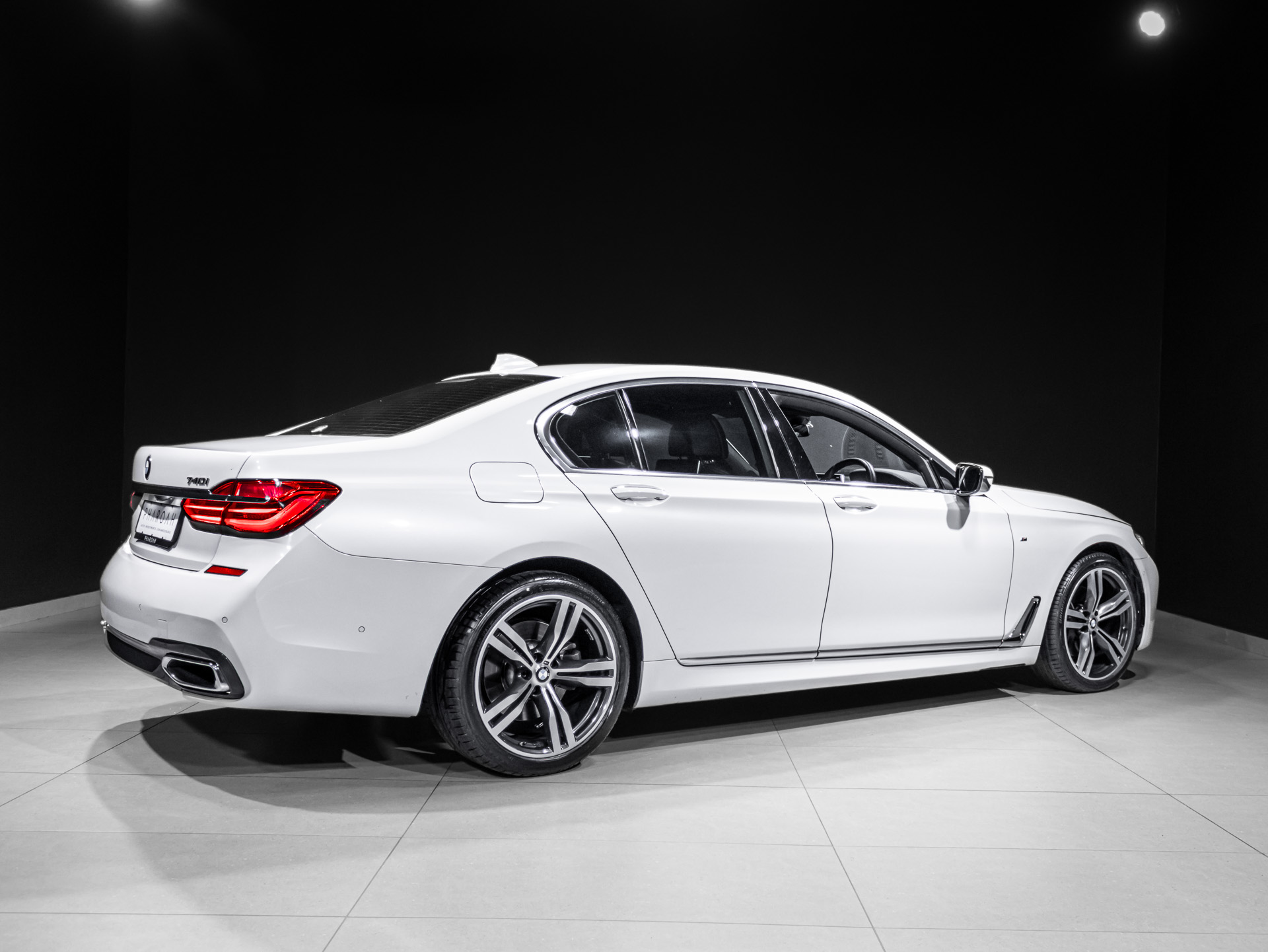 bmw 740i 4663