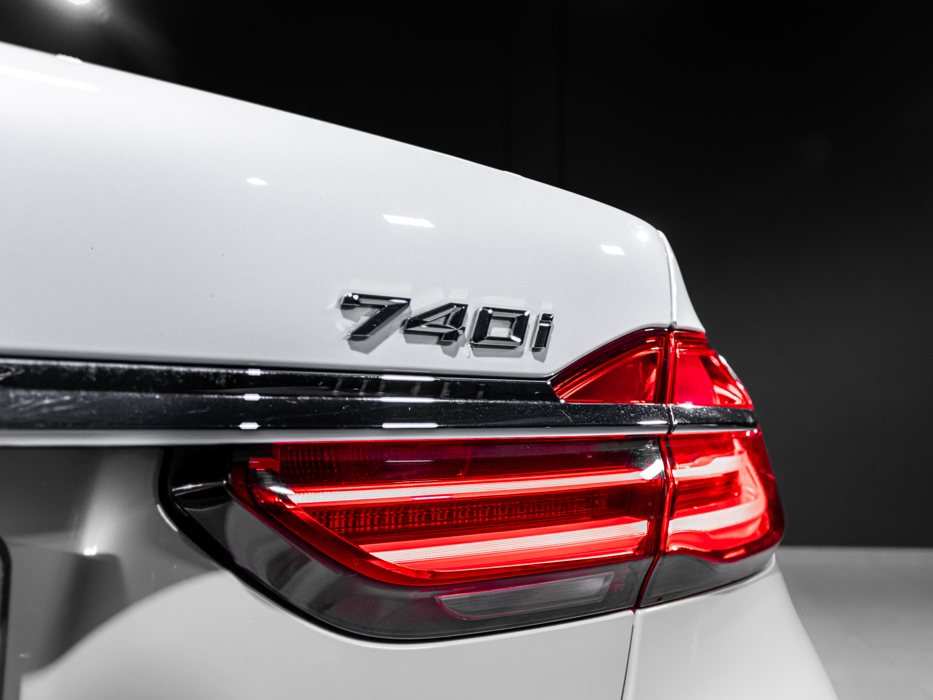 bmw 740i 4679