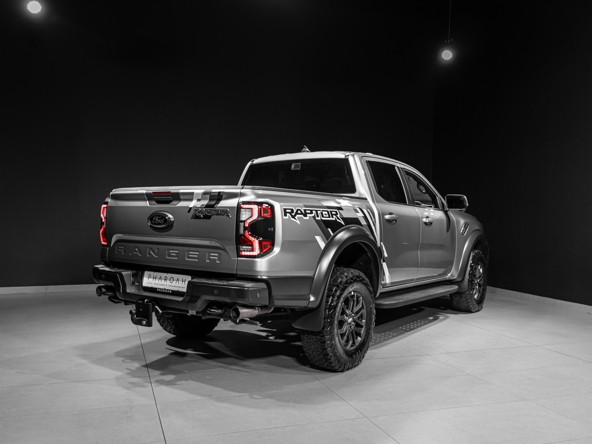 silver raptor 2423