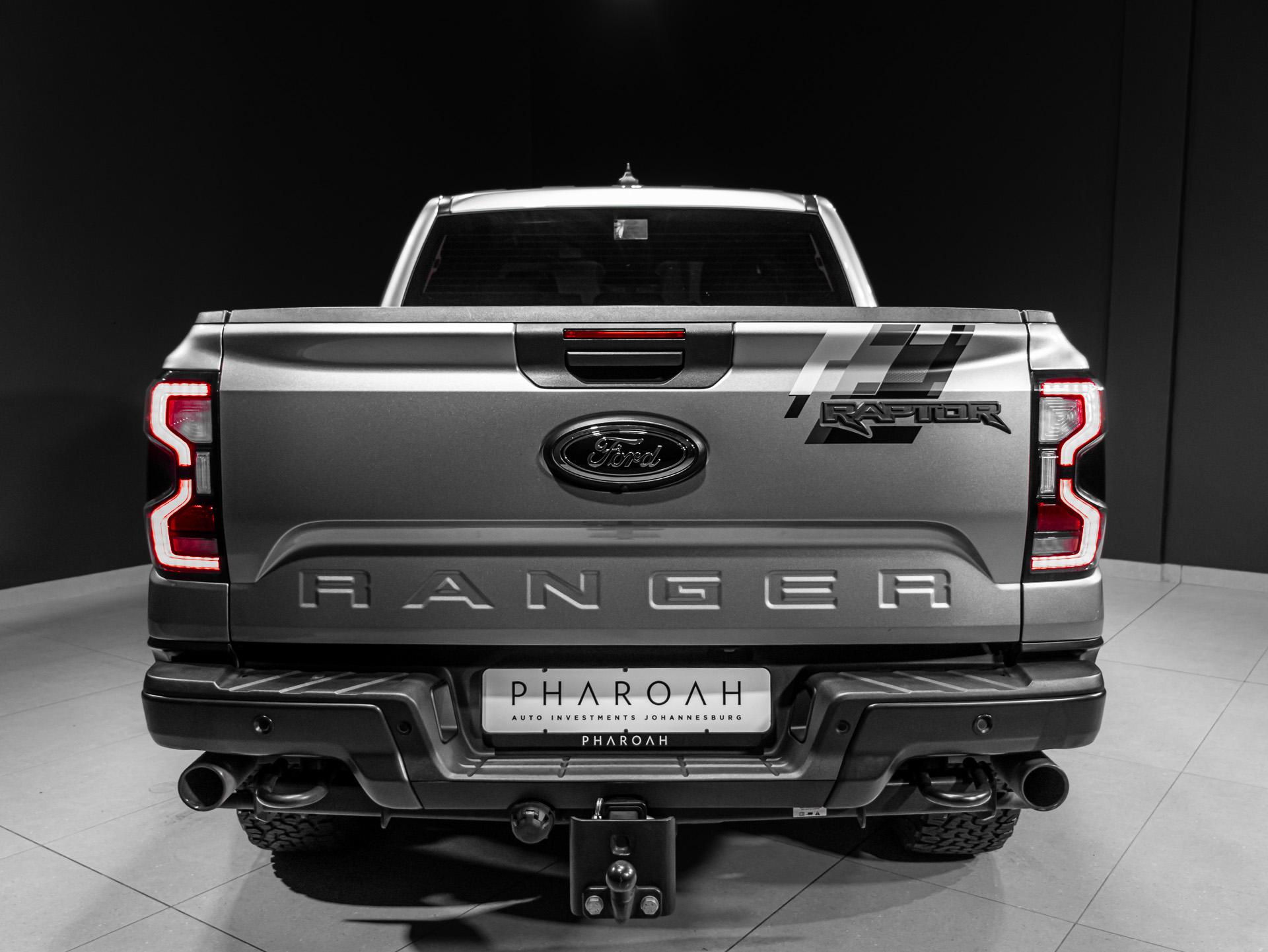 silver raptor 2432