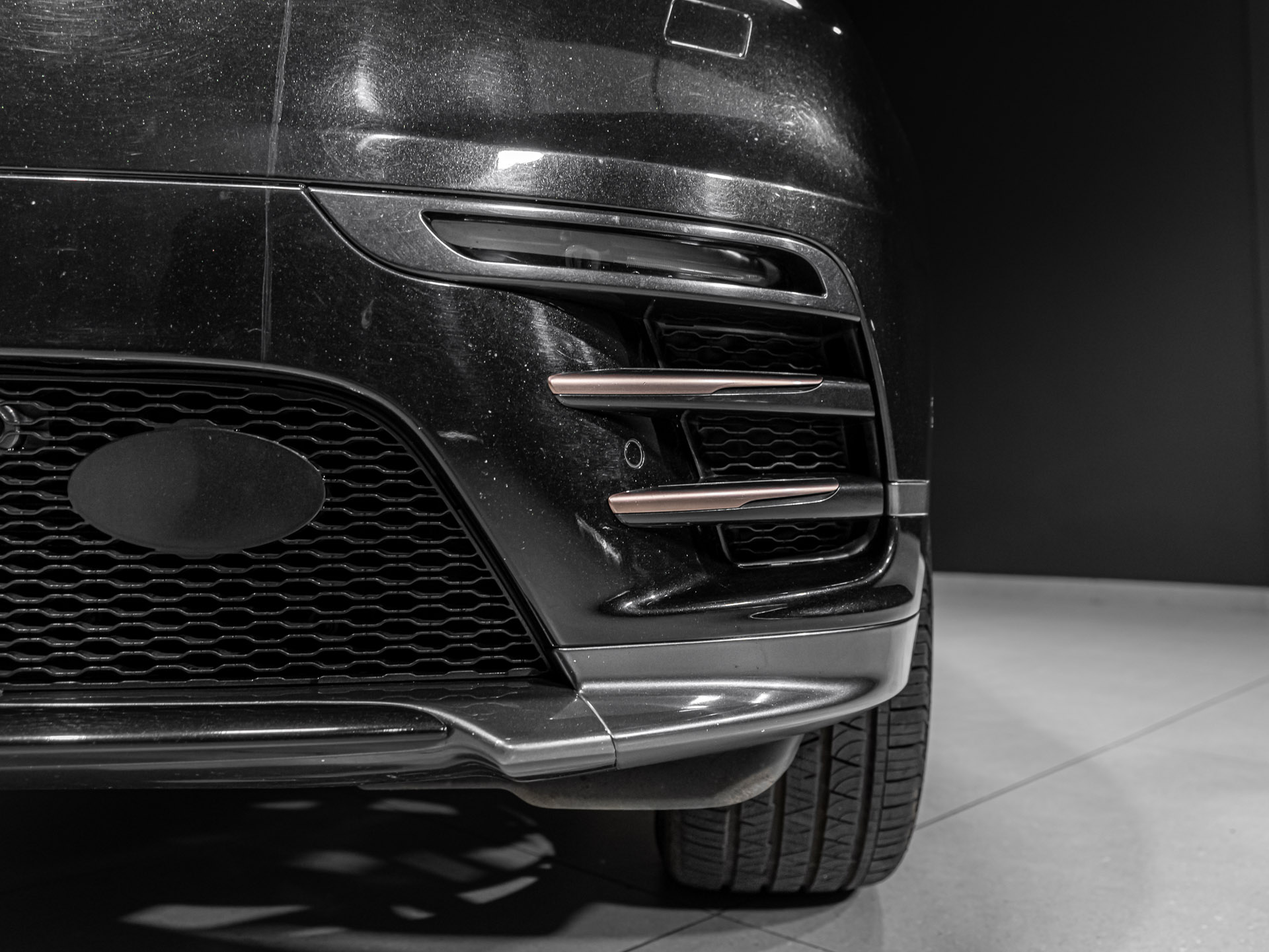 black velar 2711