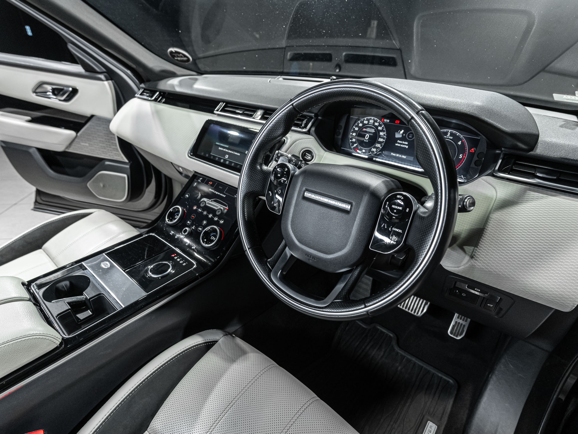 black velar 2726