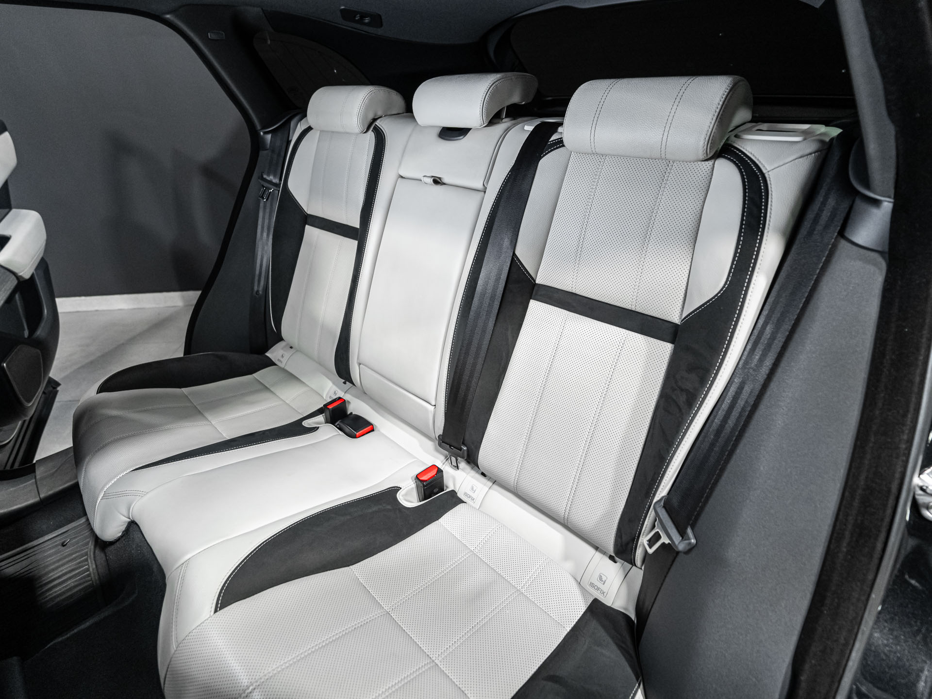 black velar 2762