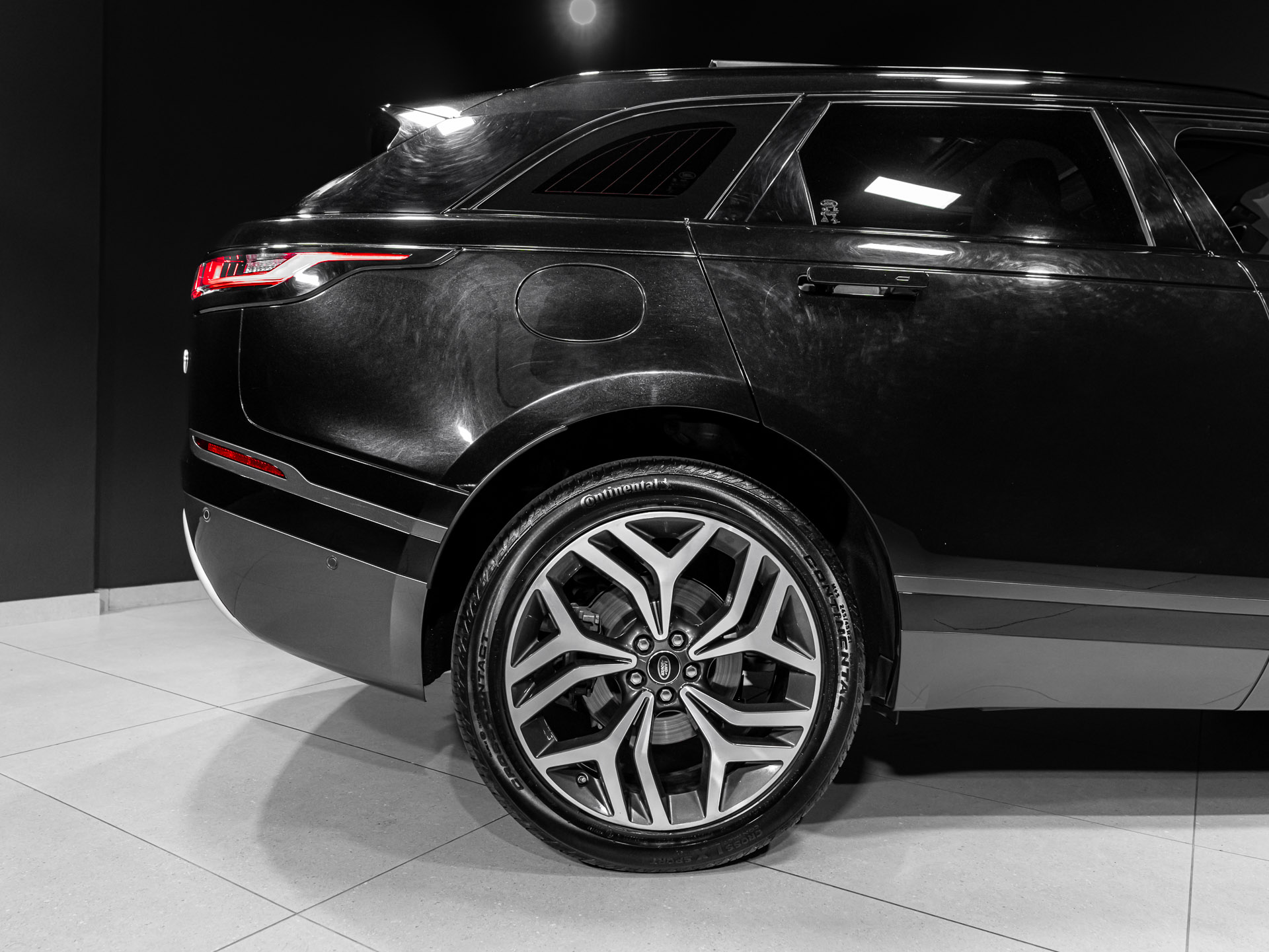 black velar 2783