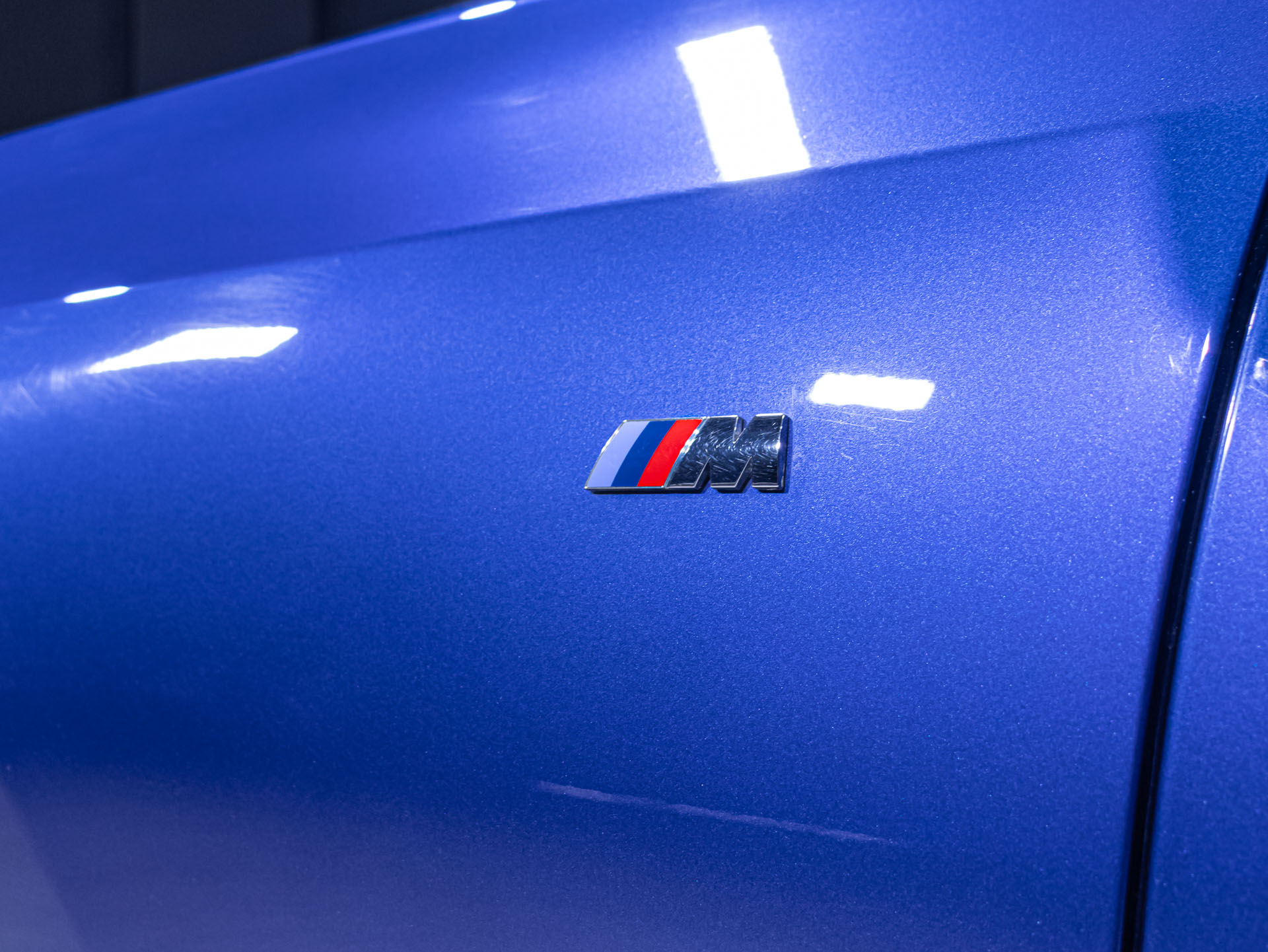 blue320i 7576