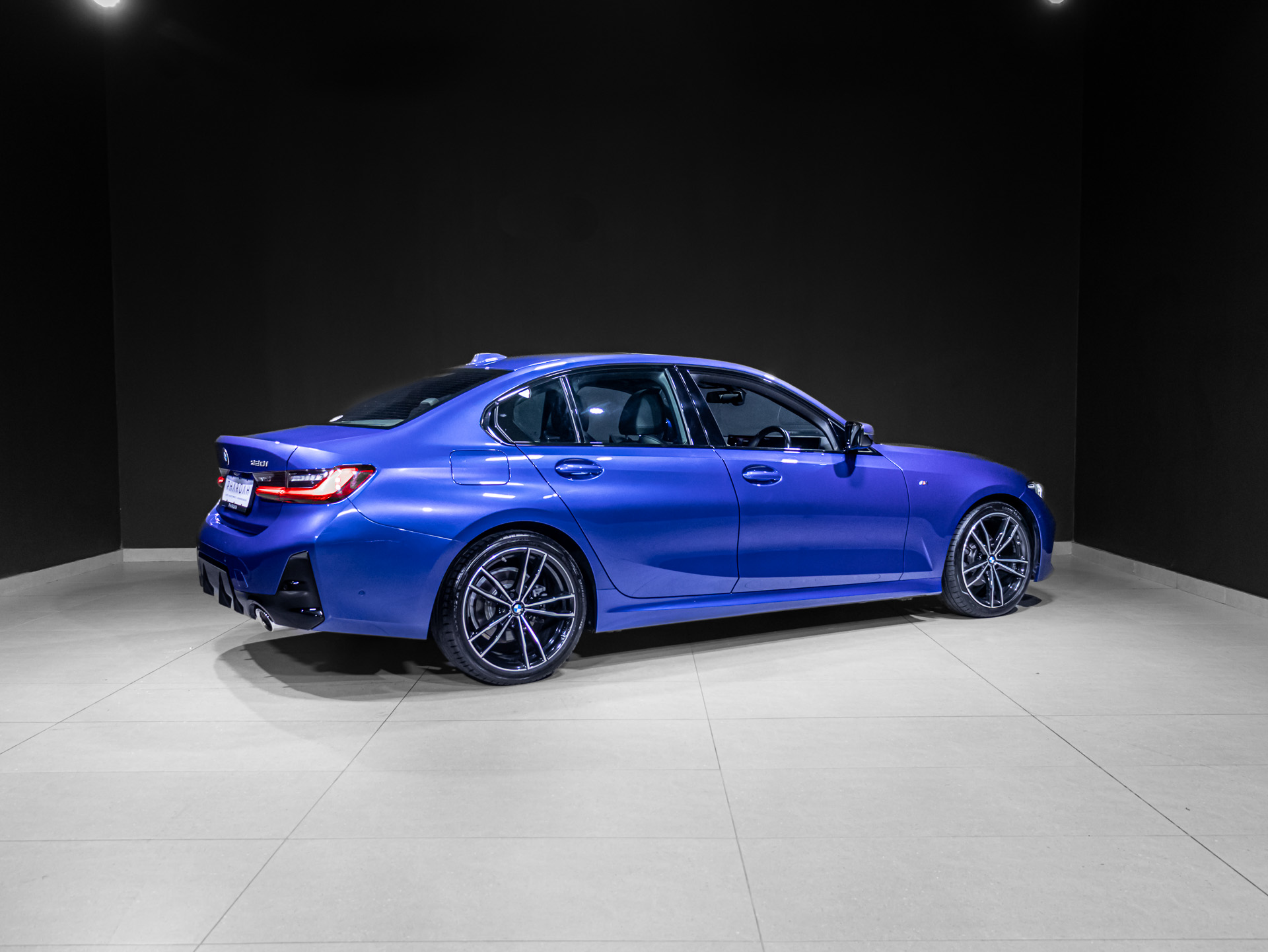 blue320i 7674