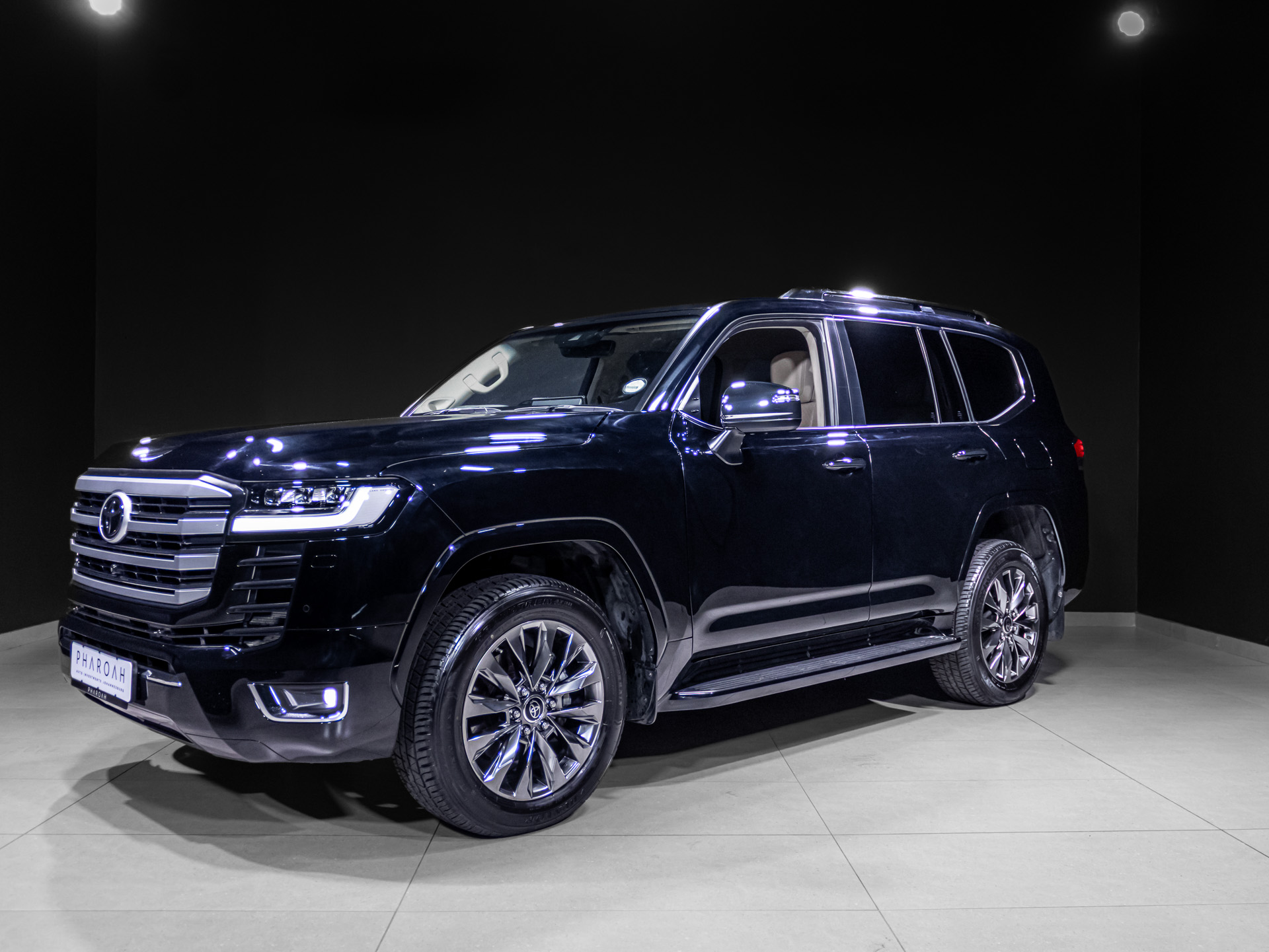 landcruiser nacy 7458