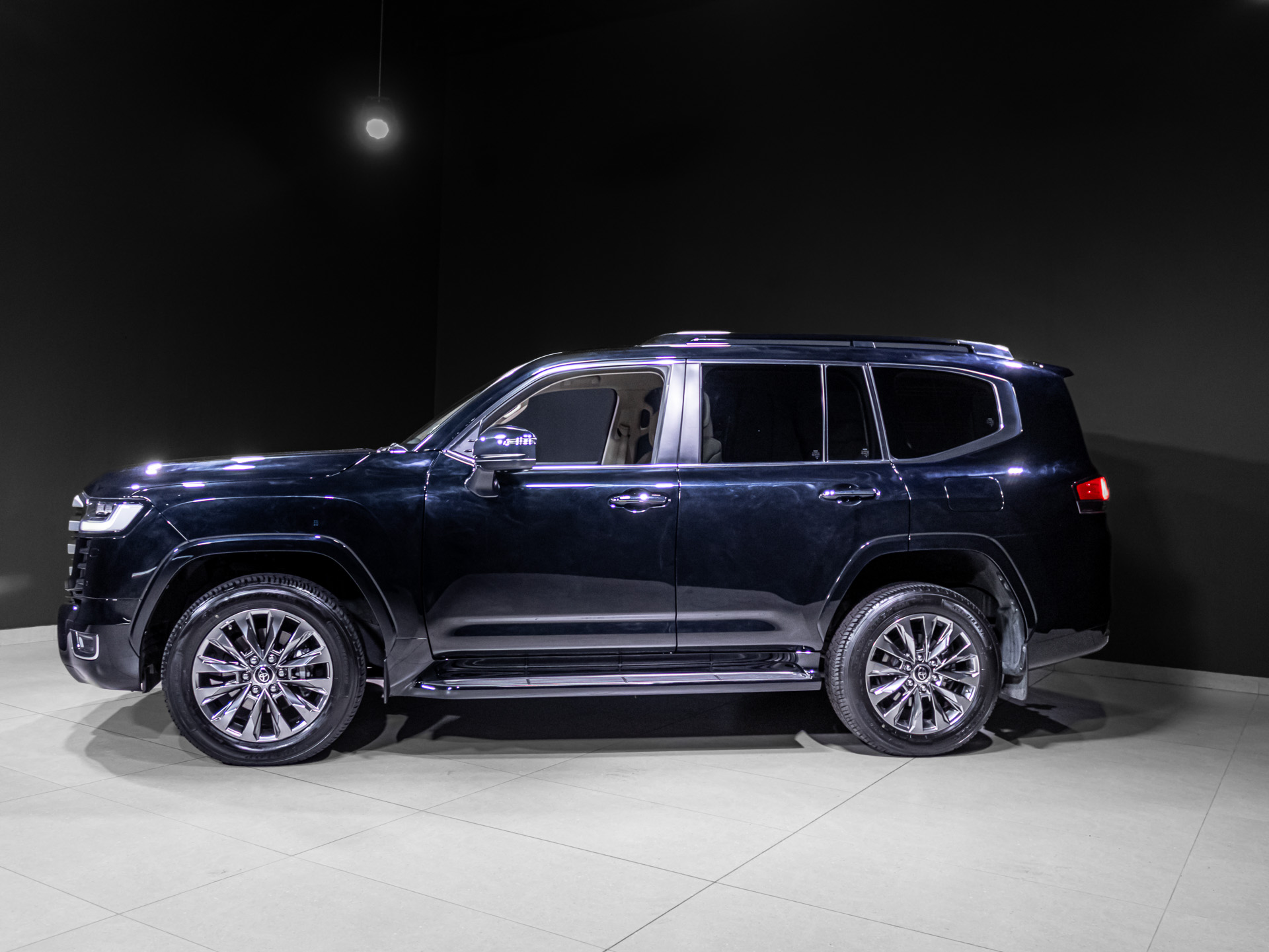 landcruiser nacy 7468