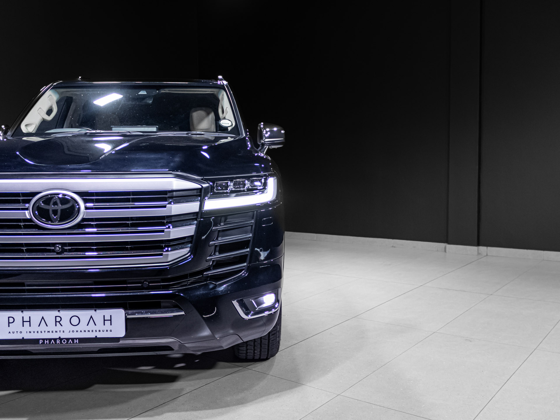 landcruiser nacy 7487