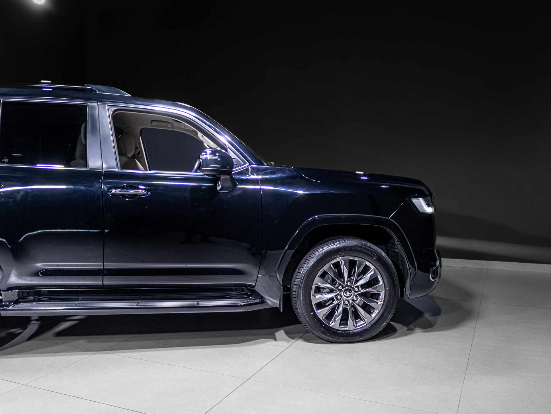 landcruiser nacy 7558