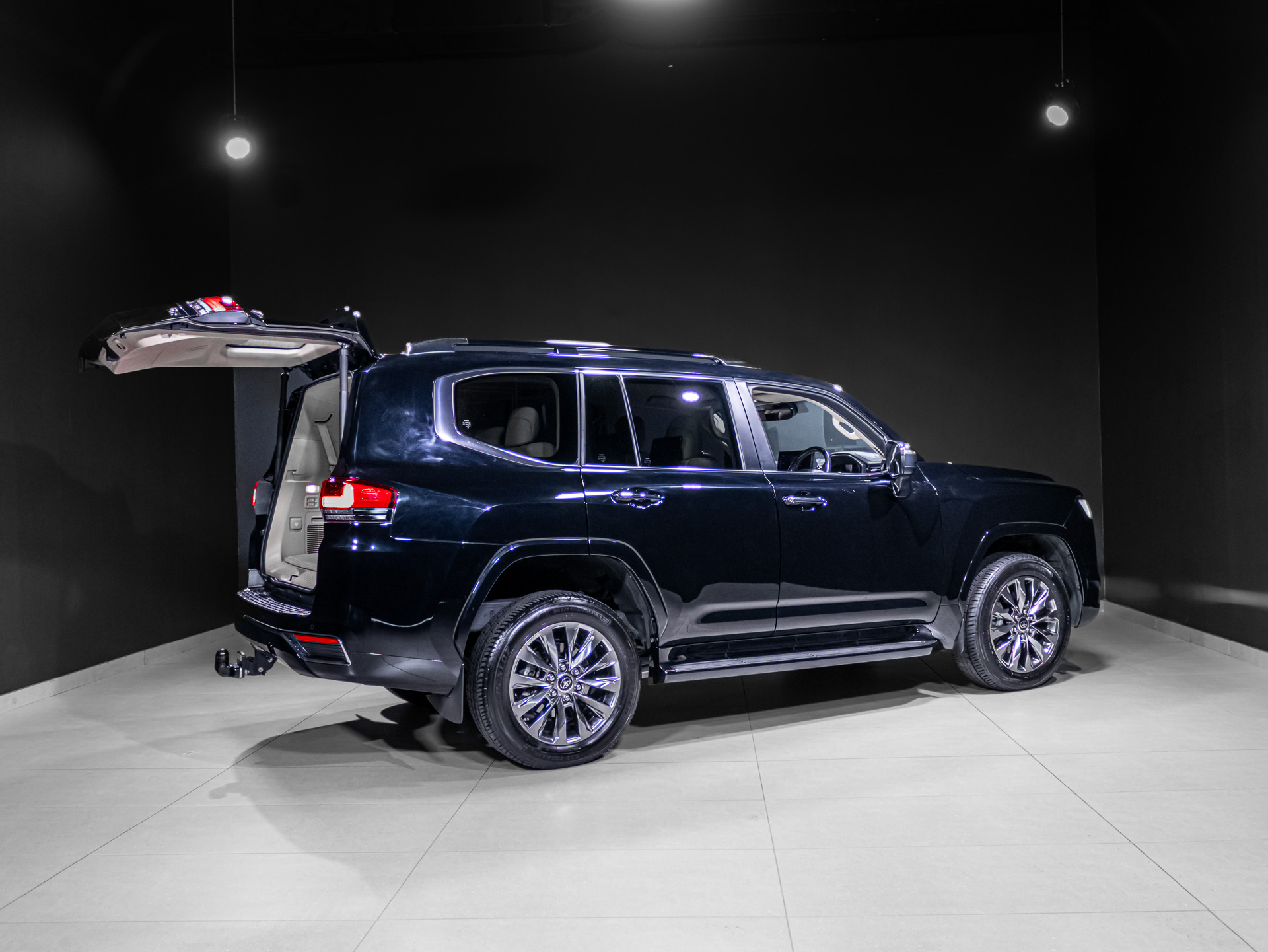 landcruiser nacy 7584