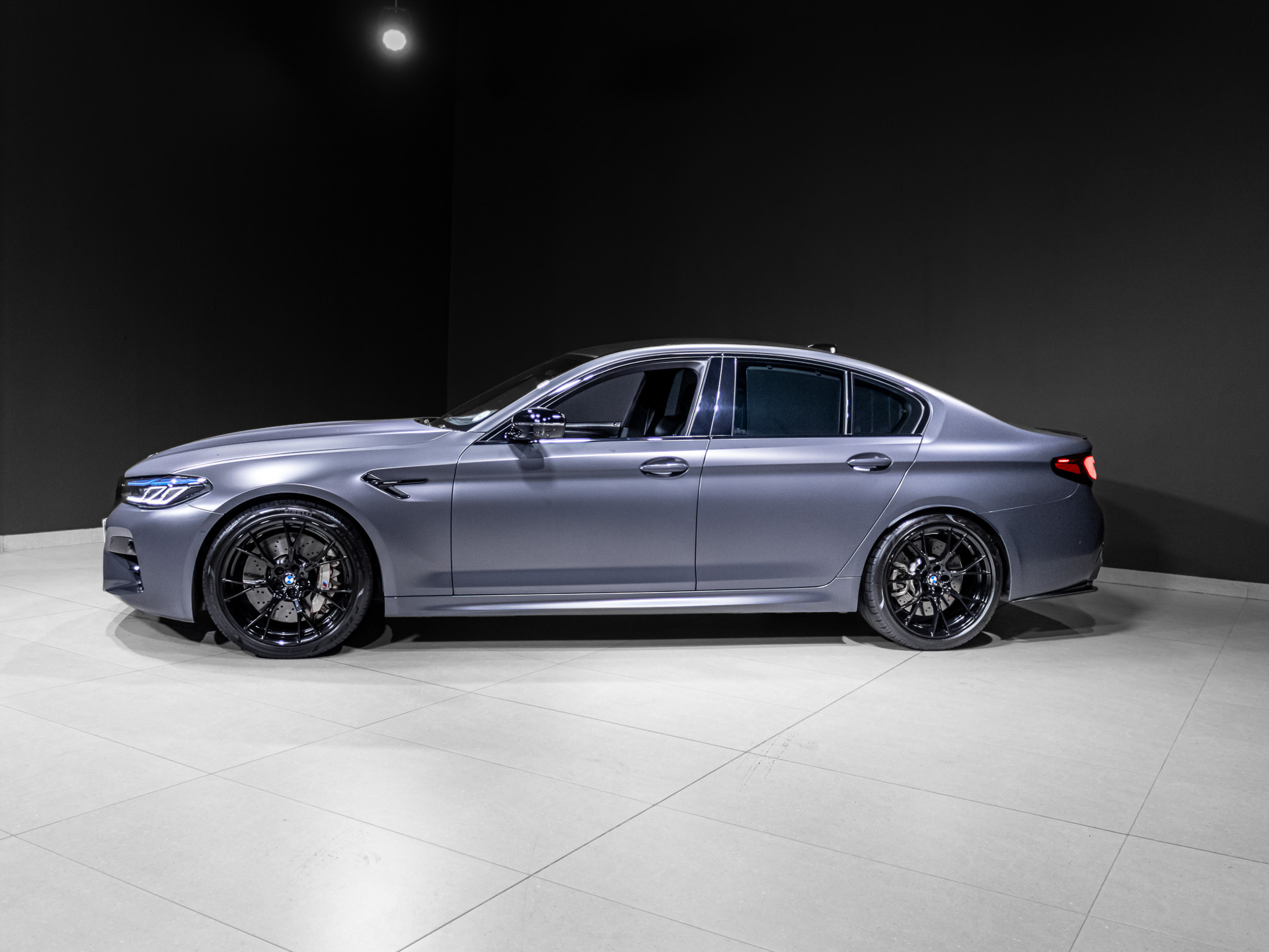 m5 comp grey 8098