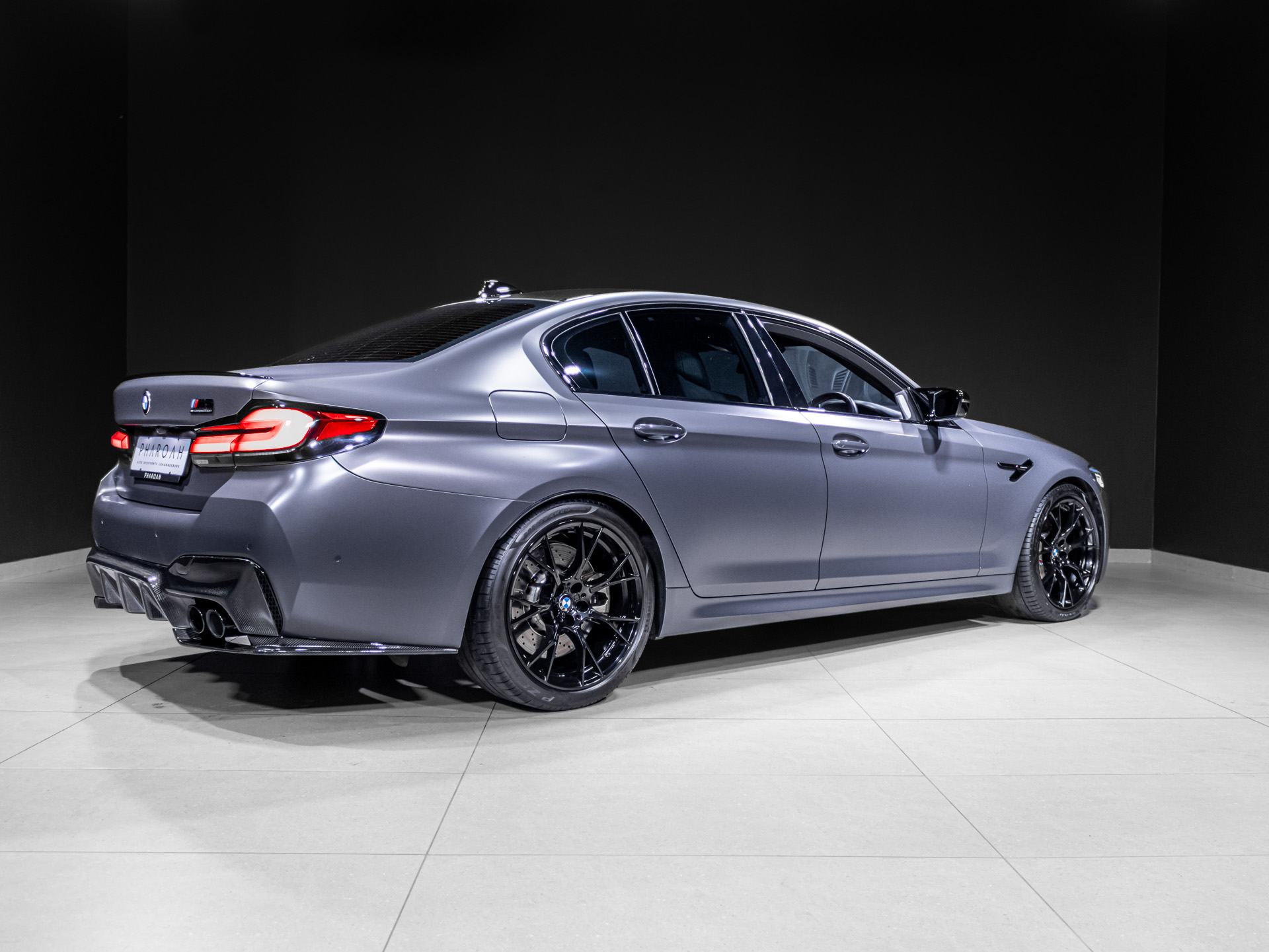 m5 comp grey 8204