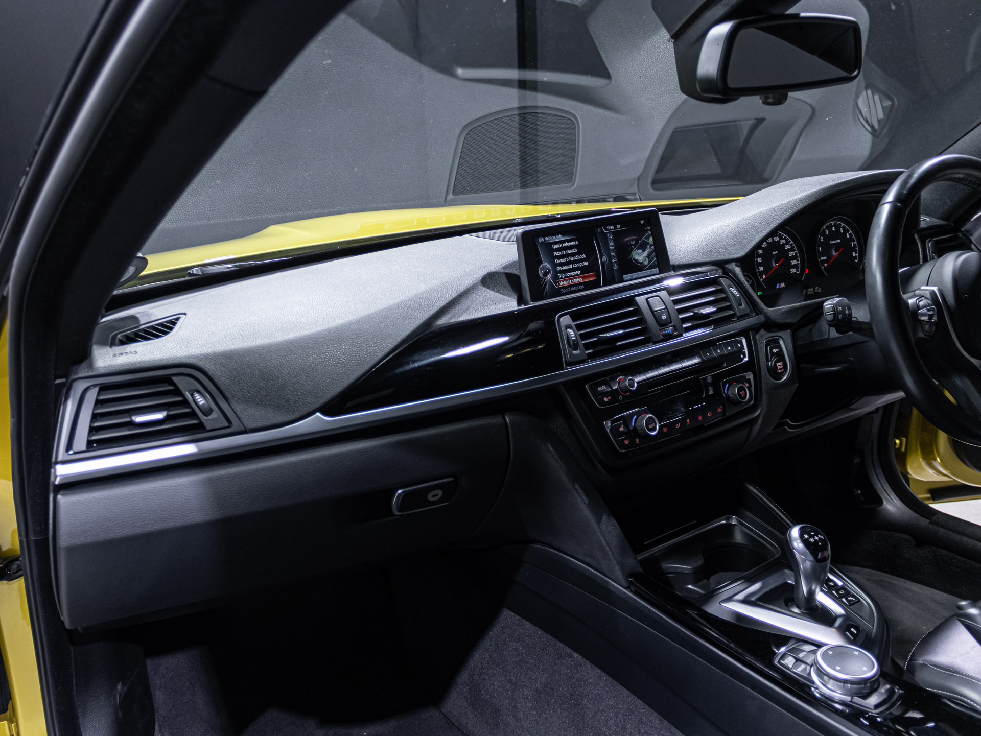 yellowm4 7823