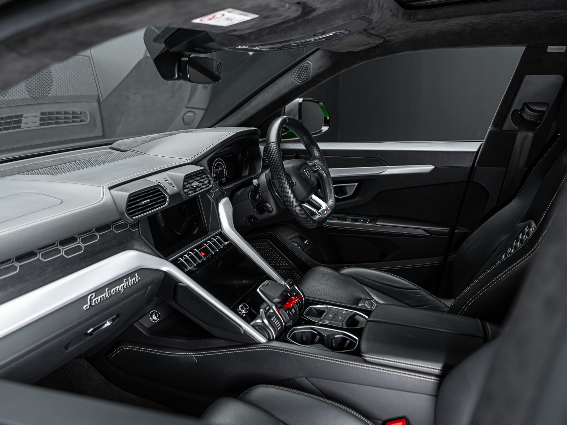 green urus 9470