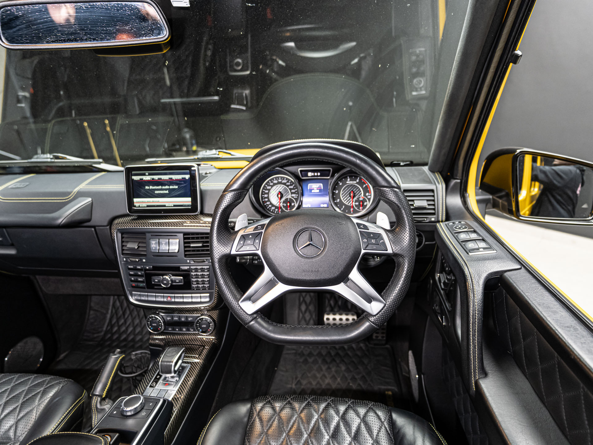yellow g 9343