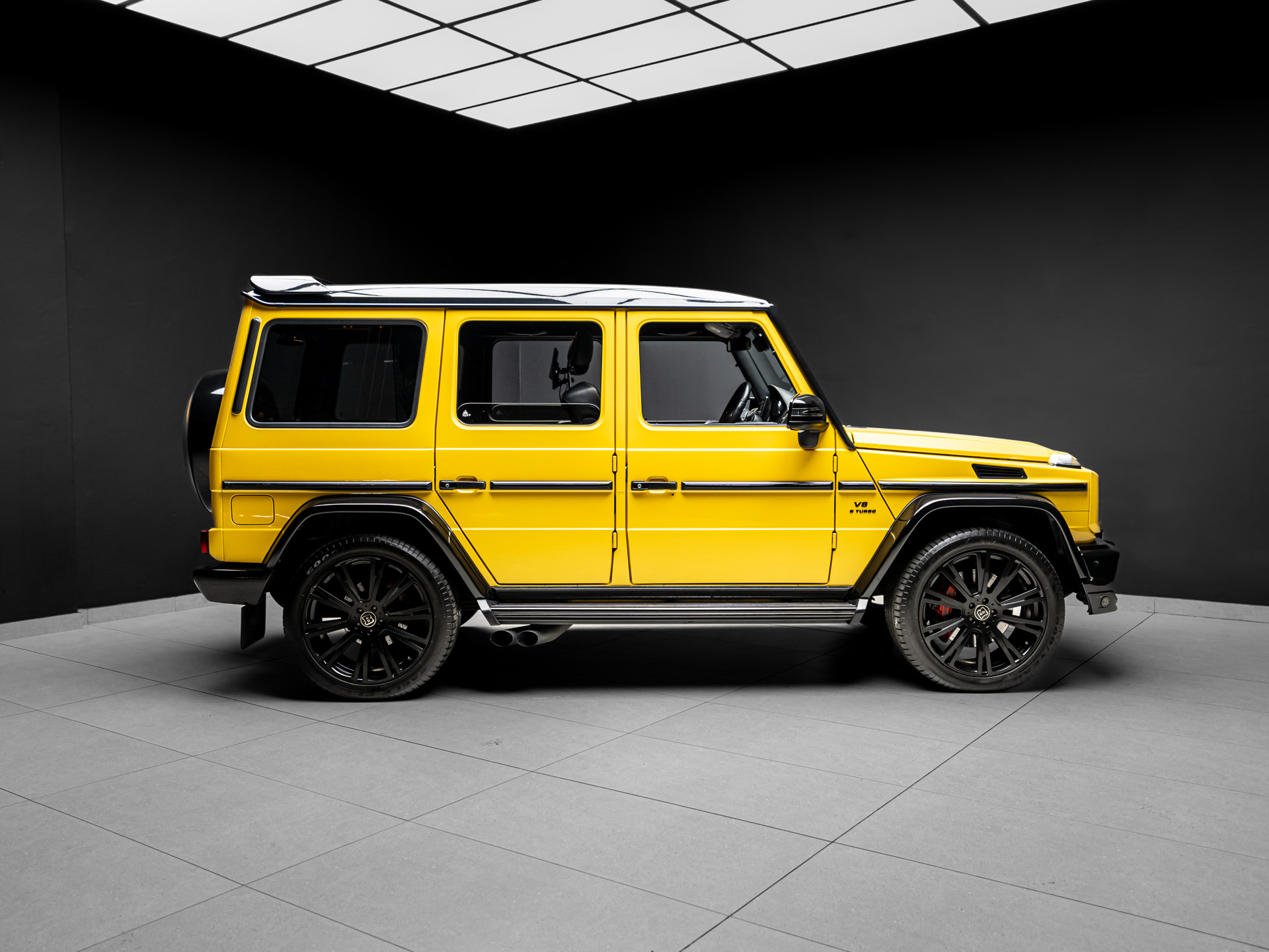 yellow g 9374