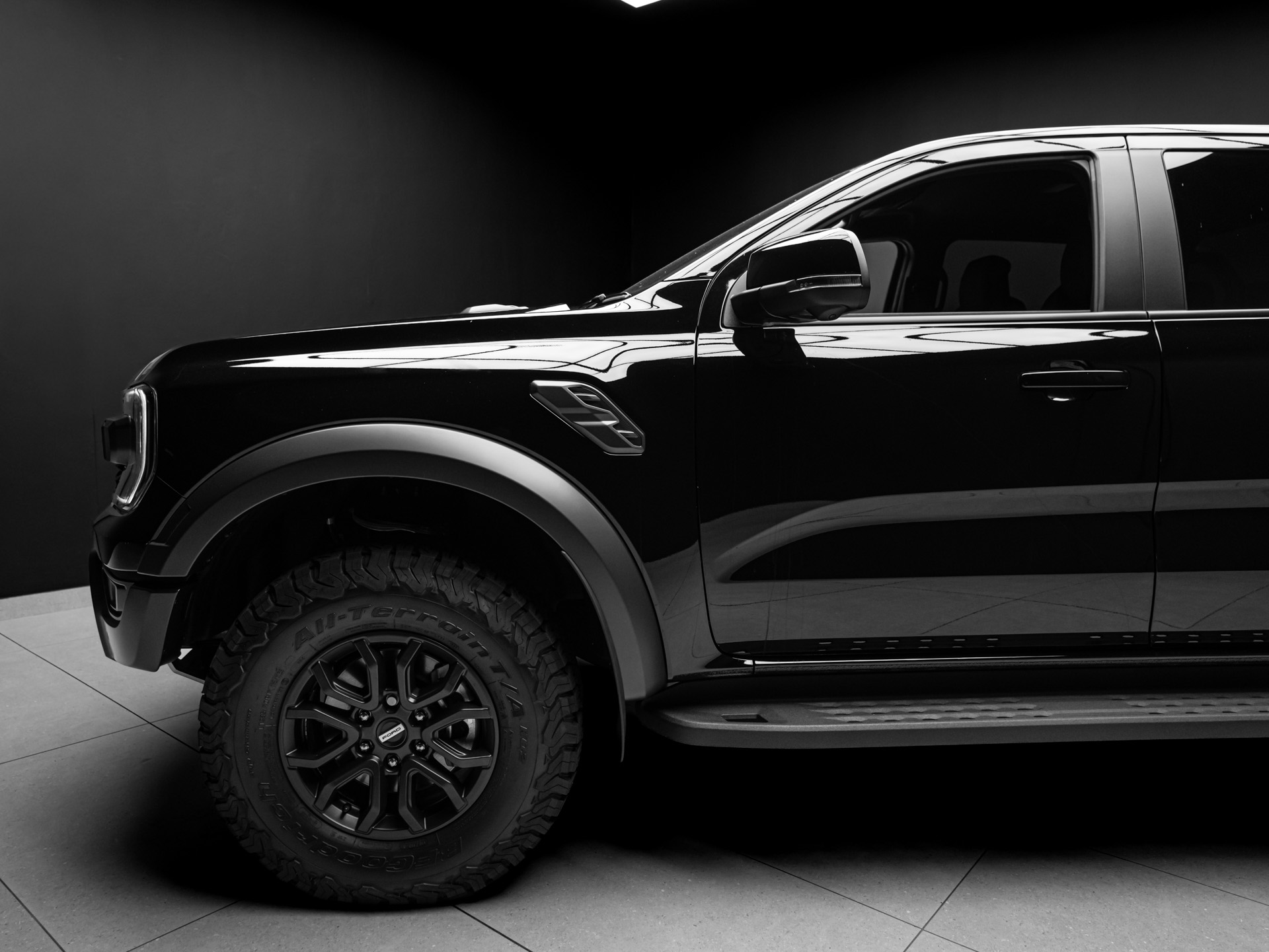 2026 black ford raptor 3