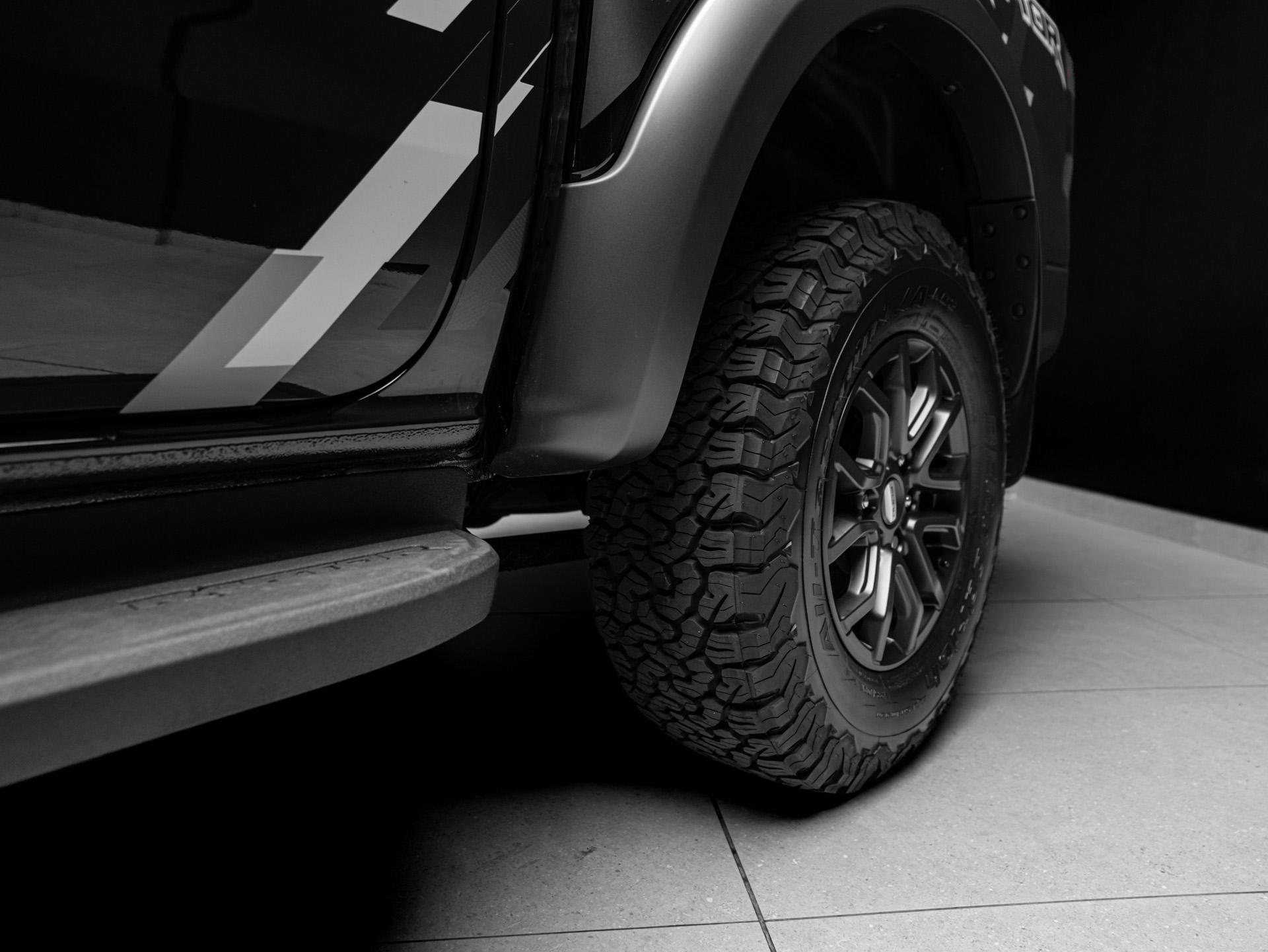 2026 black ford raptor 5