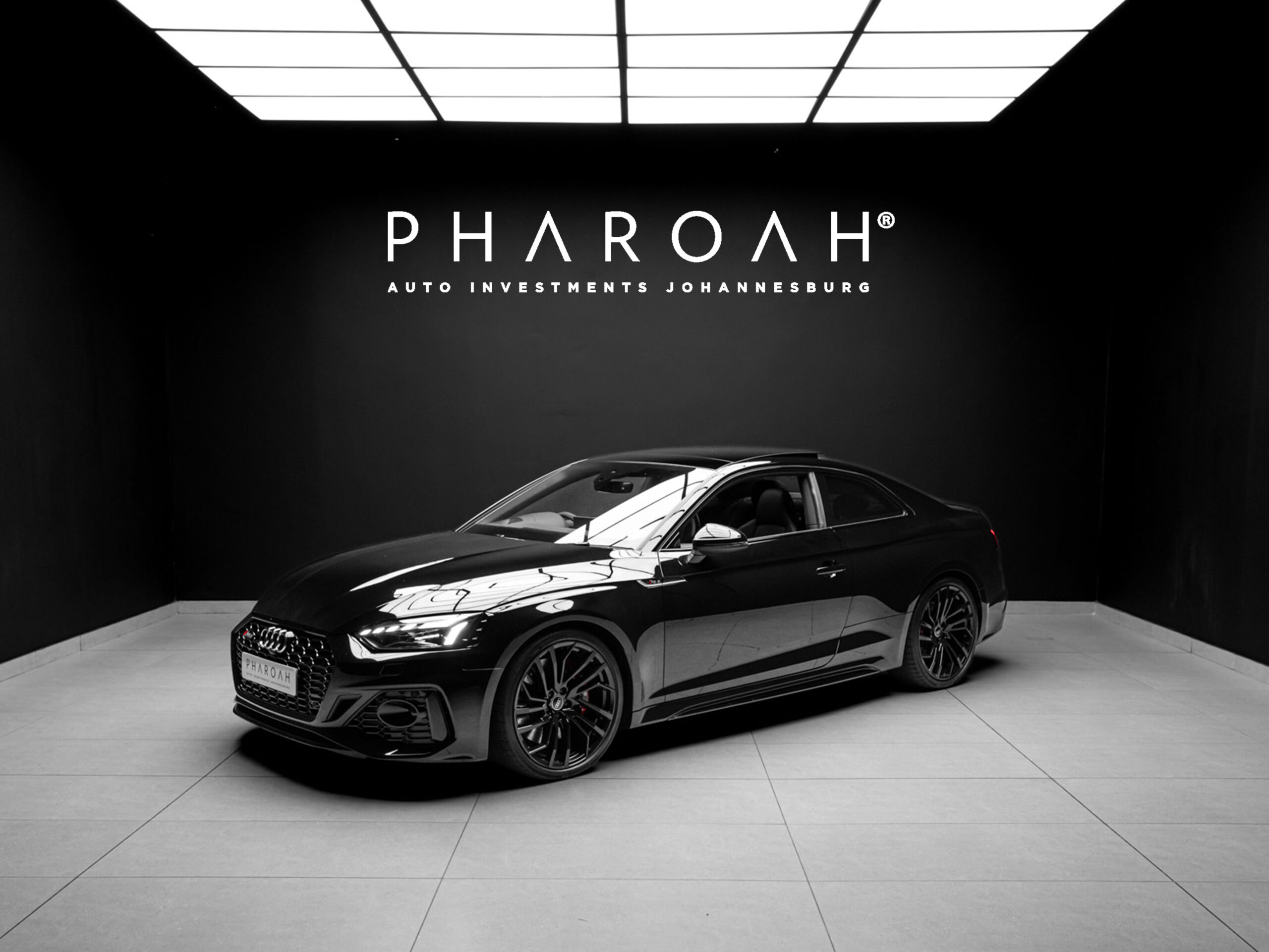audi rs5 cover