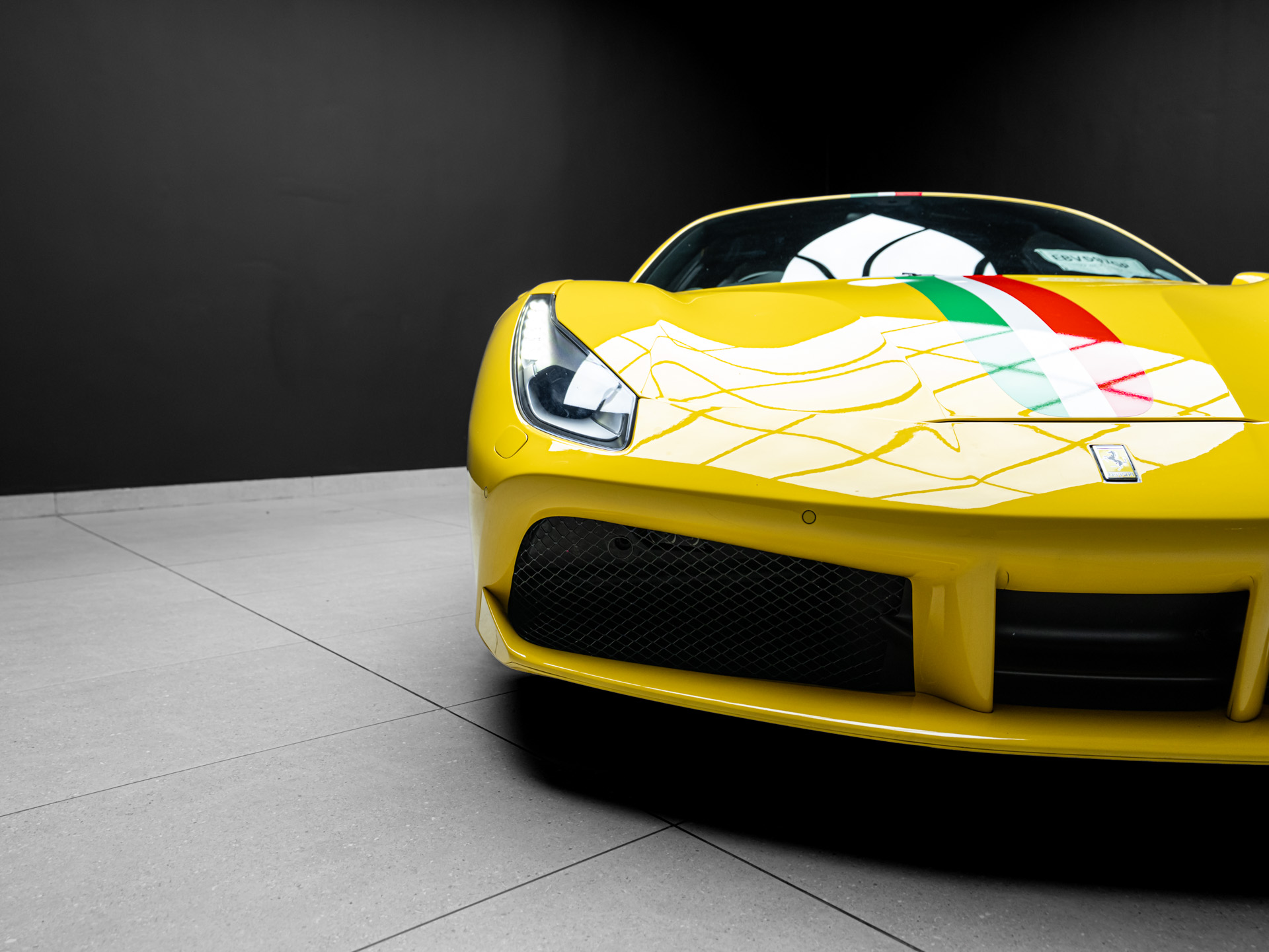ferrari 488 yellow 10