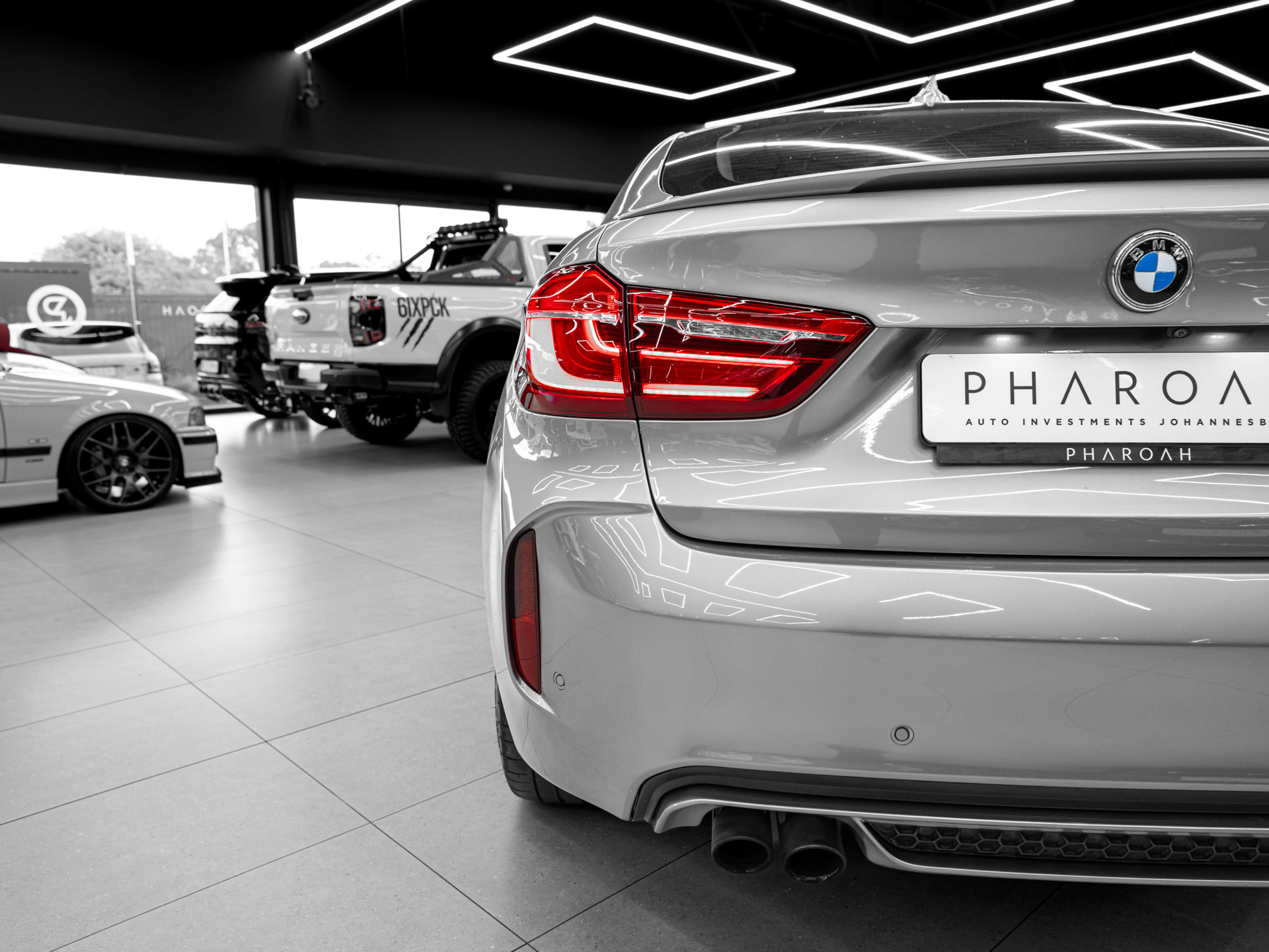 grey bmw x6 v2 11