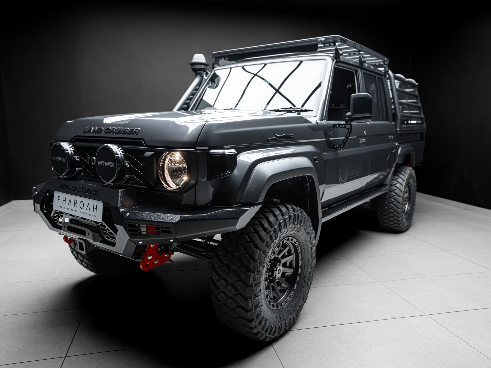 grey land cruiser cattle rail 10