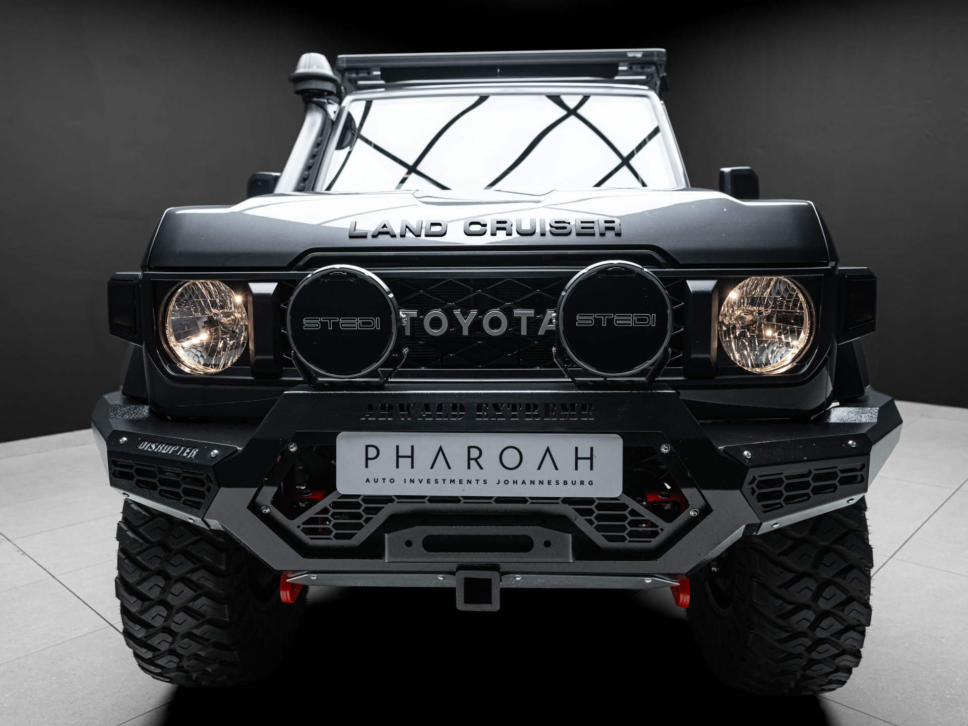 grey land cruiser cattle rail 11