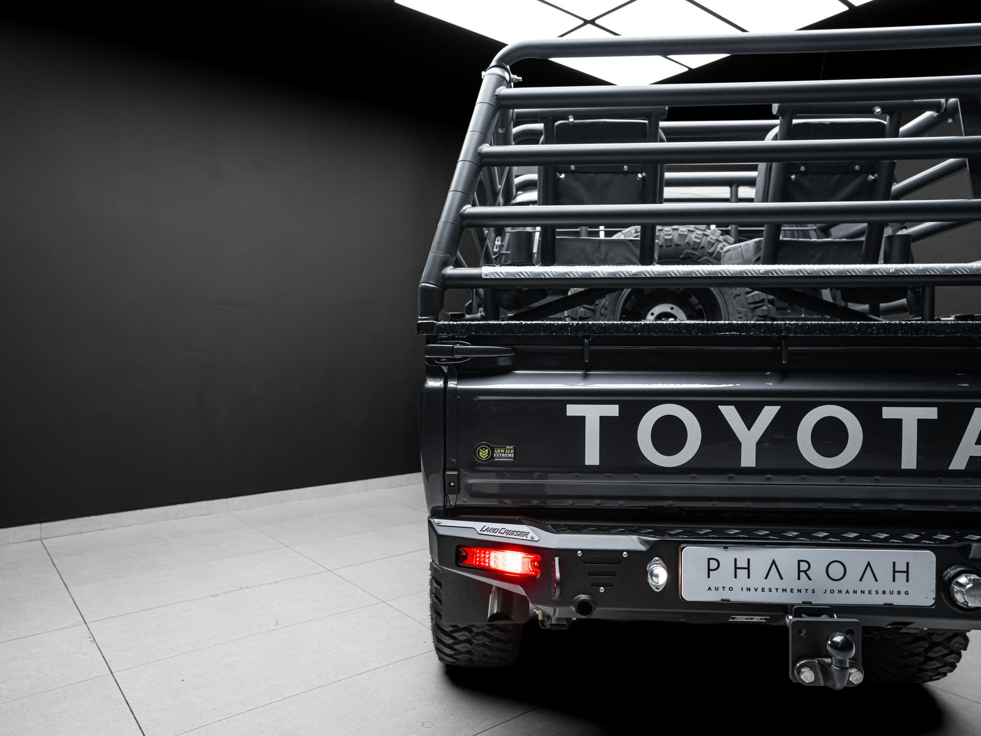grey land cruiser cattle rail 18