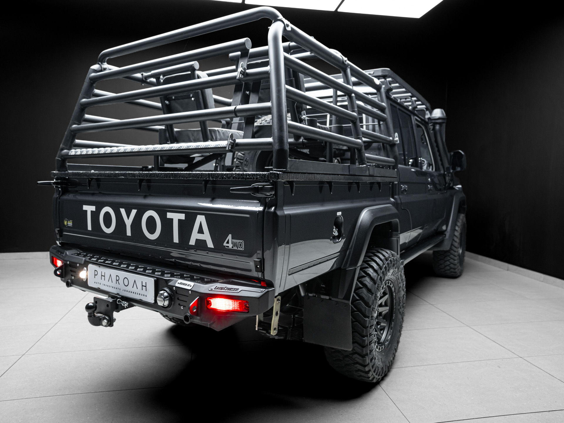 grey land cruiser cattle rail 20
