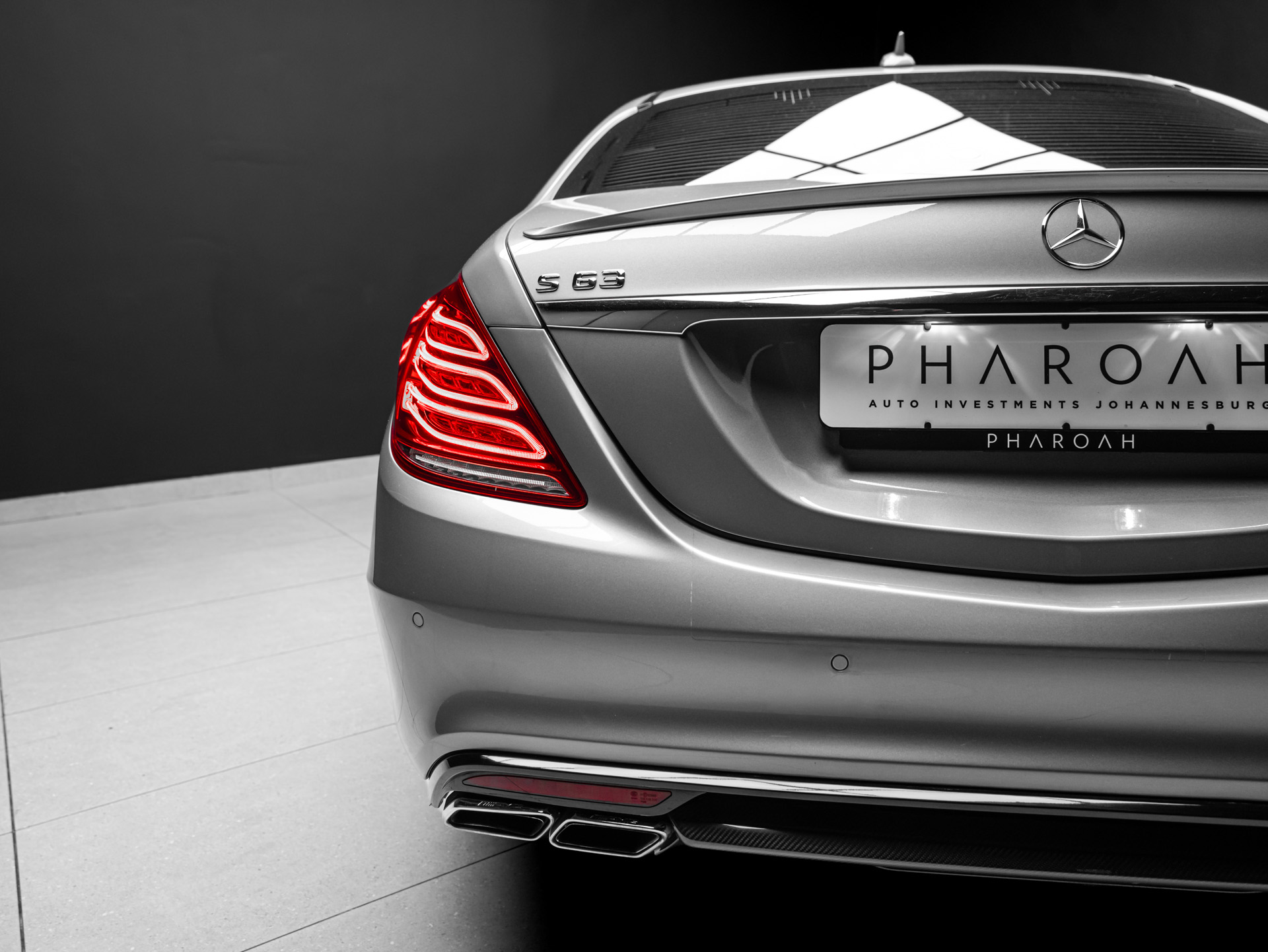 grey mercedes s63 15