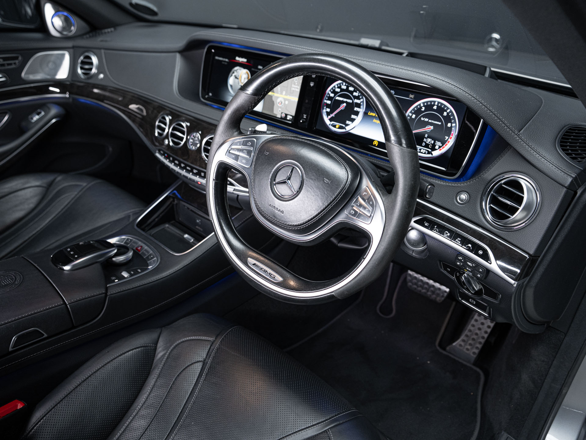 grey mercedes s63 19