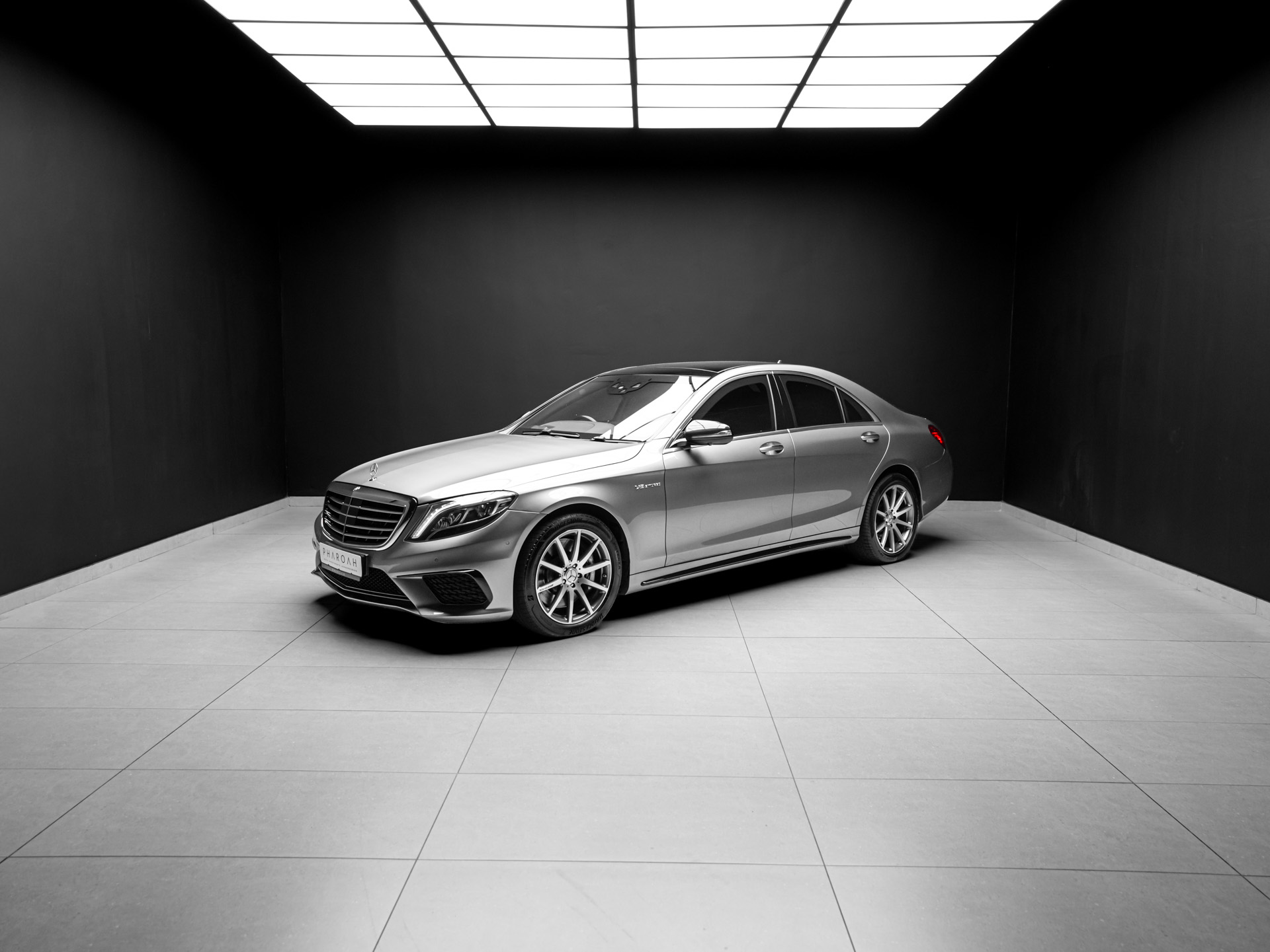 grey mercedes s63
