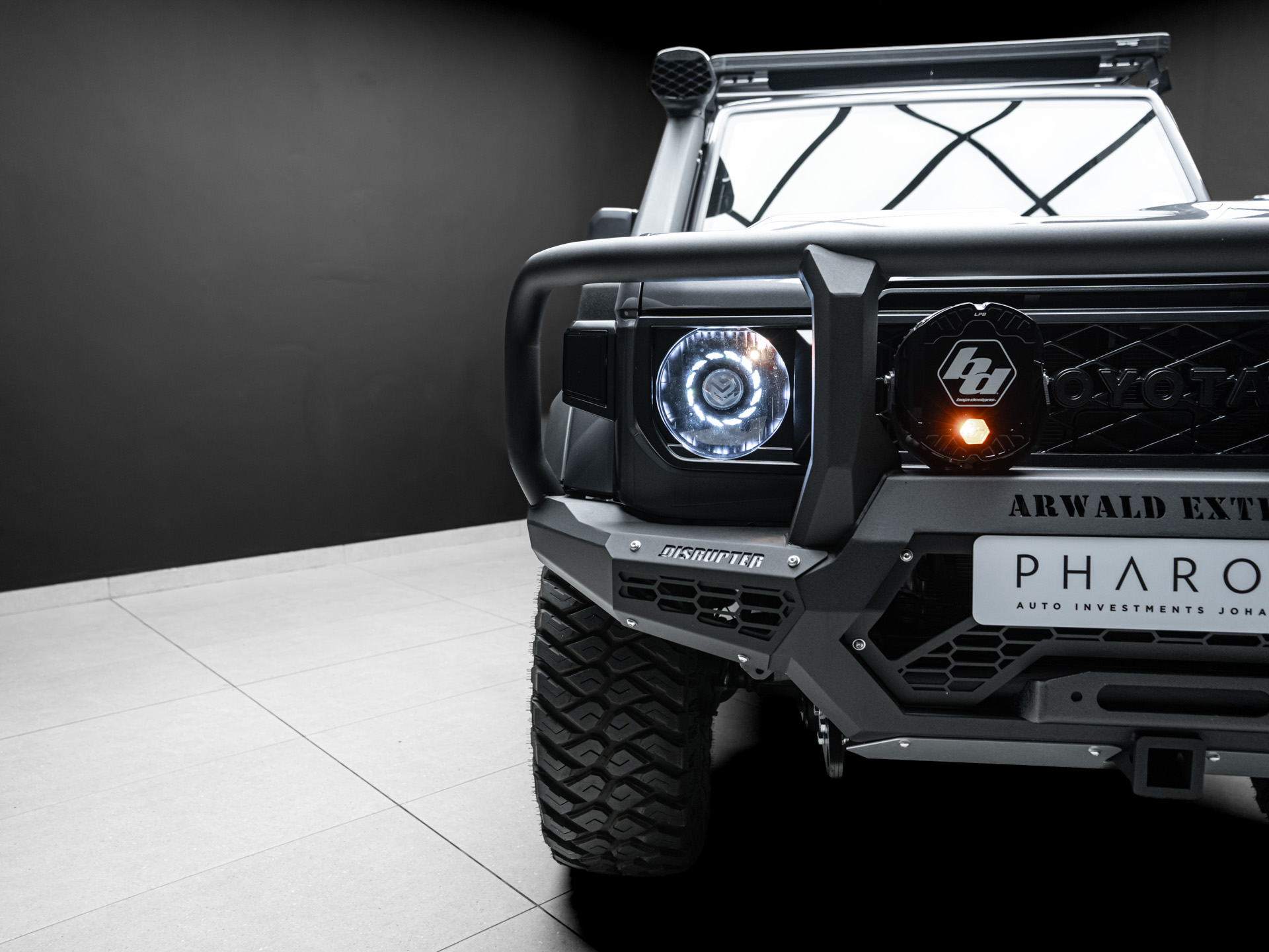 grey toyota lc79 canopy 11