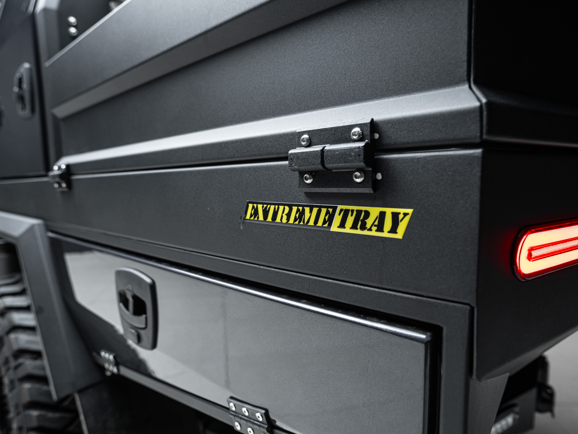grey toyota lc79 canopy 15