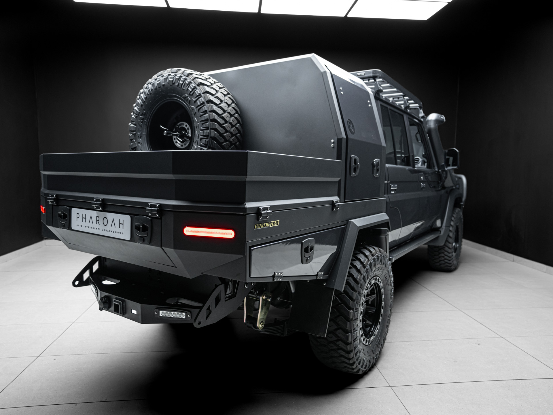 grey toyota lc79 canopy 17
