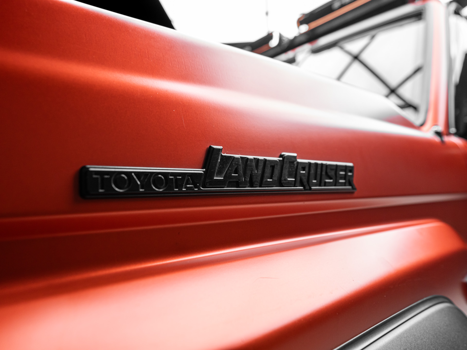 orange land cruiser lc79 17