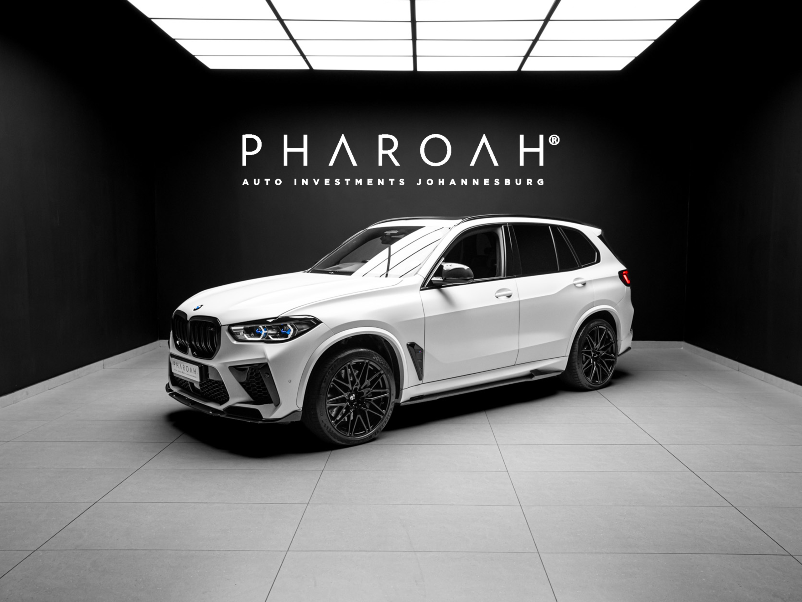 x5 m comp white