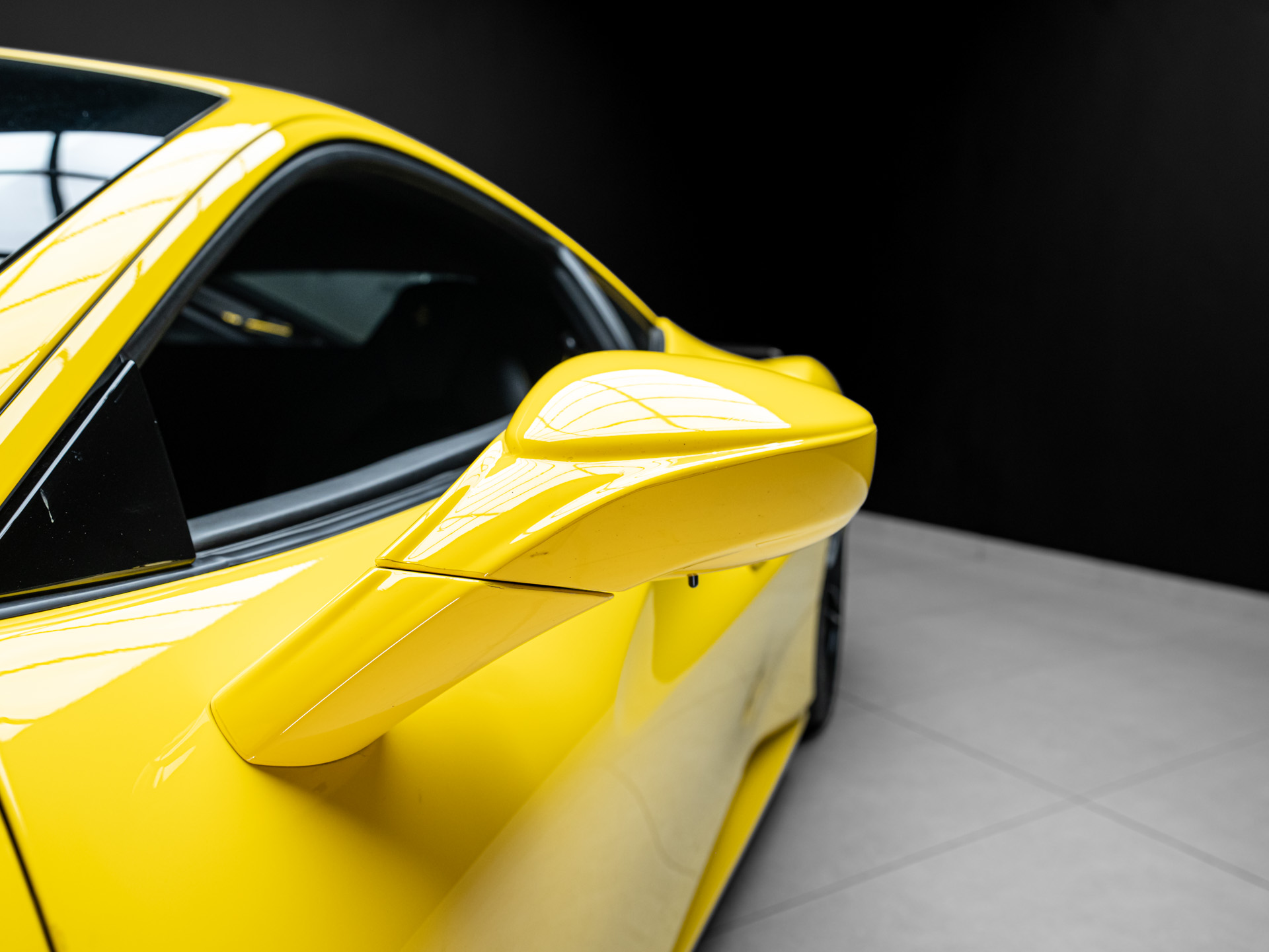 yellow ferrari 488 gtb 11