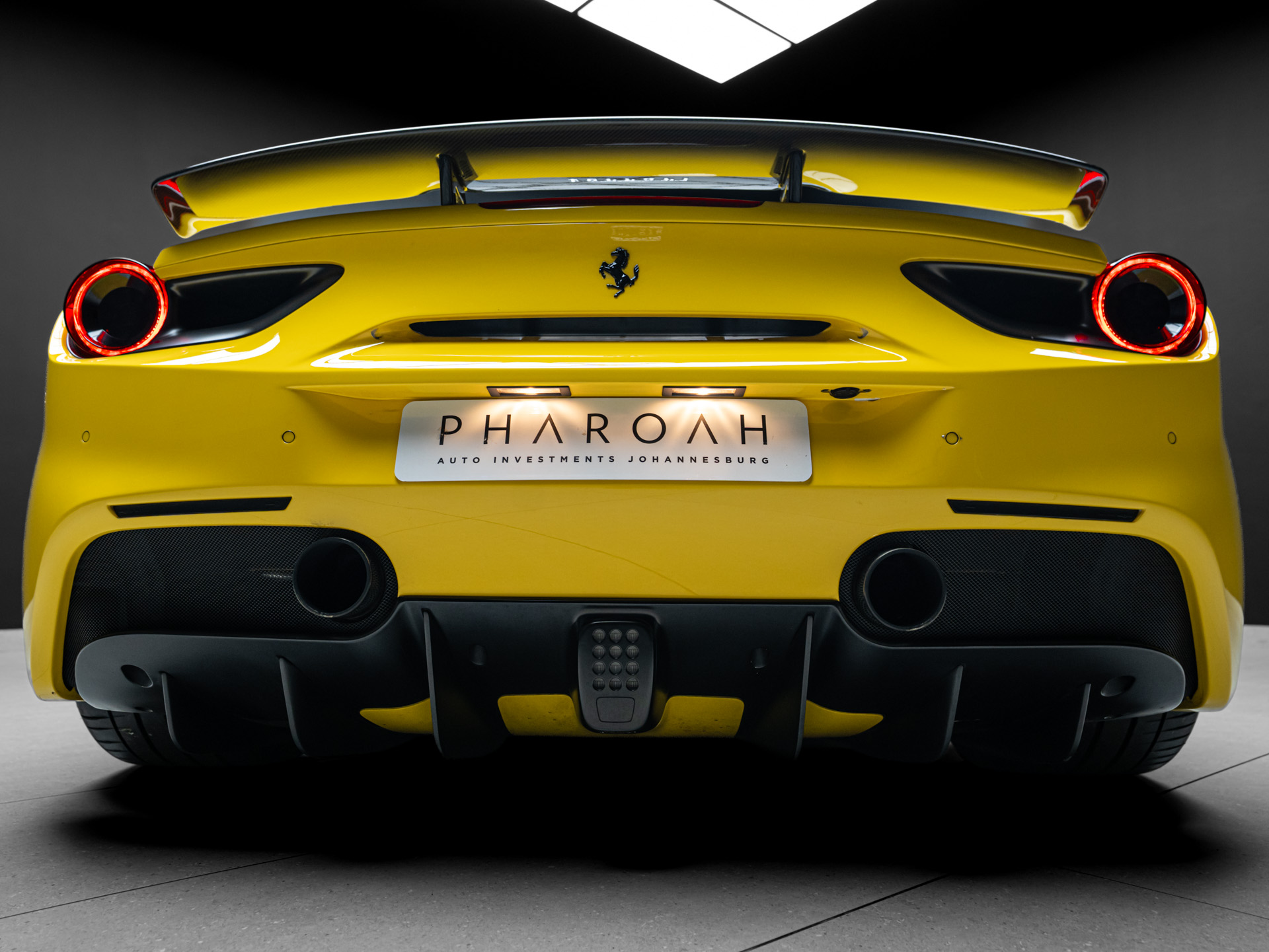 yellow ferrari 488 gtb 15