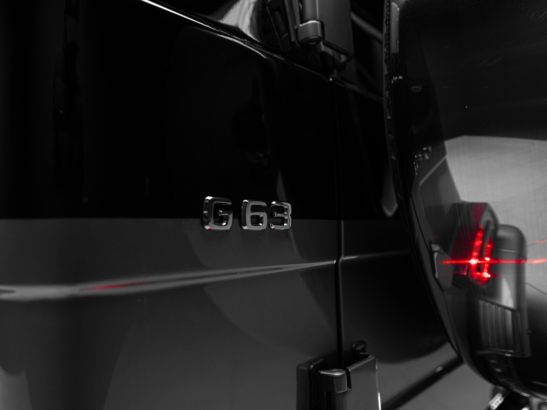 black 2 tone mercedes g63 15