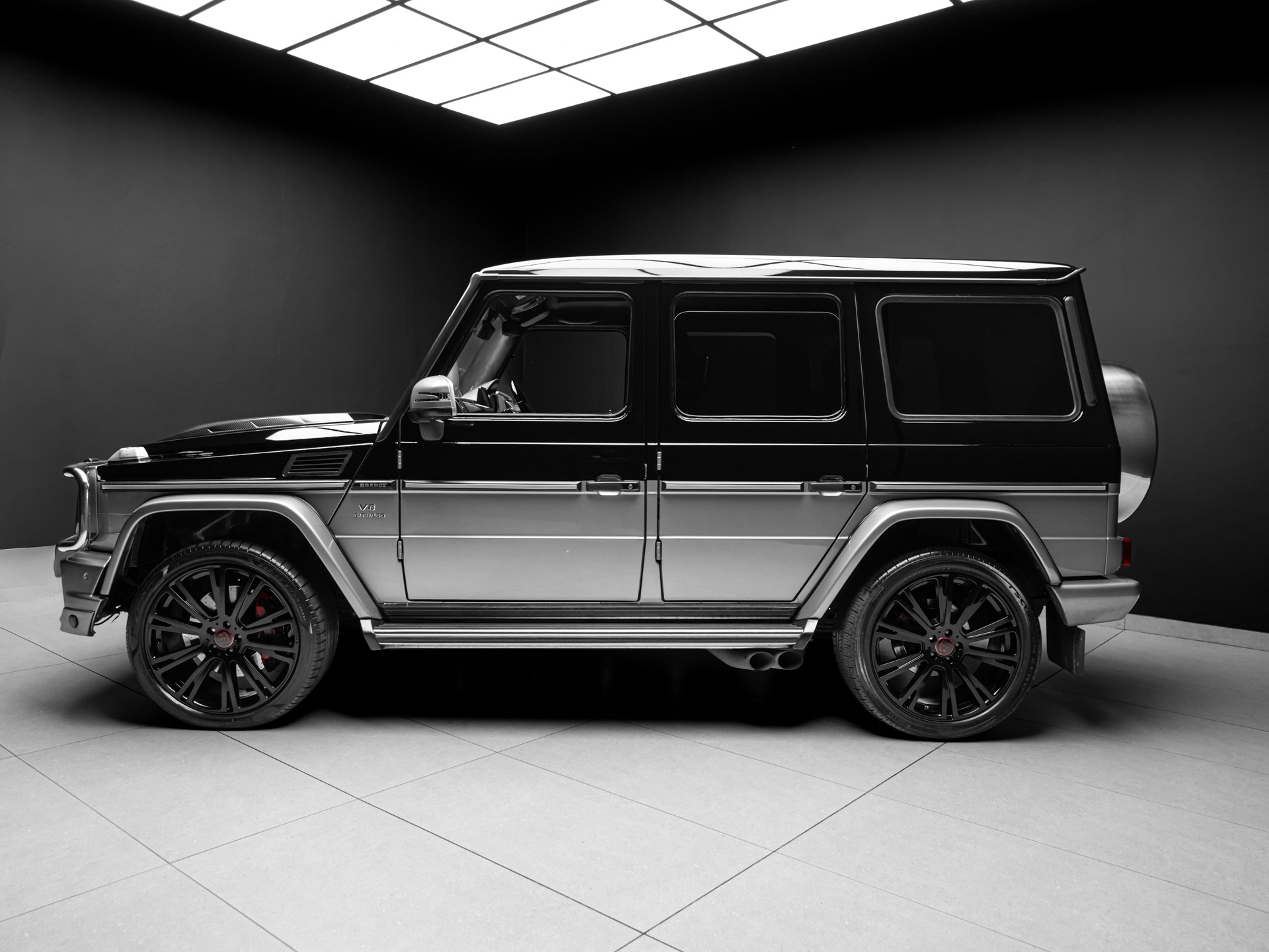 black 2 tone mercedes g63 2