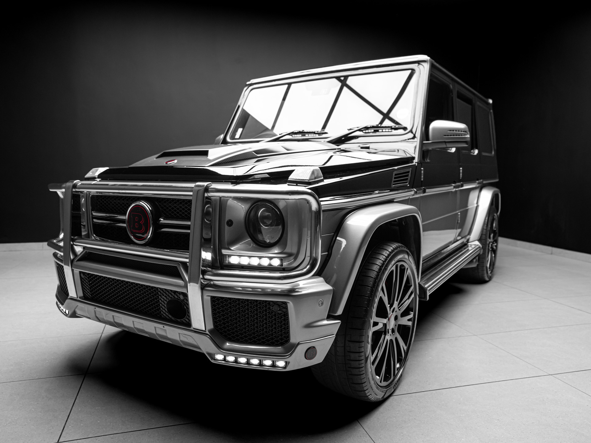 black 2 tone mercedes g63 7